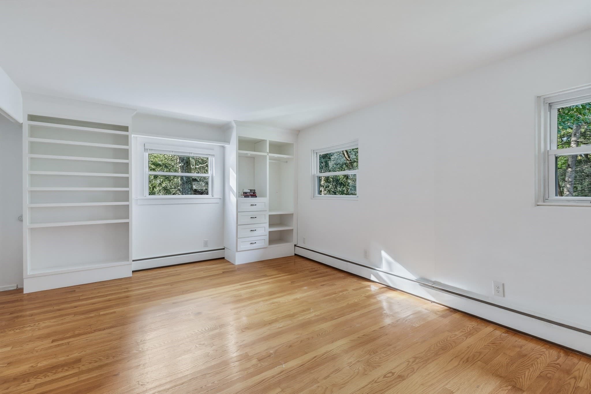 Single Family Residence at 34 Skyridge Ln, Springfield MA 01128, Springfield, photo 21 of 34