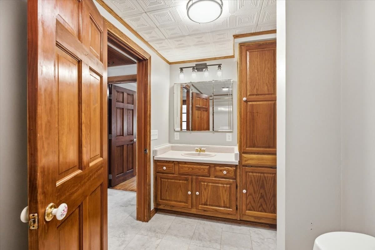 Single Family Residence at 141 New Ludlow Rd, Granby MA 01033, Granby, photo 12 of 23