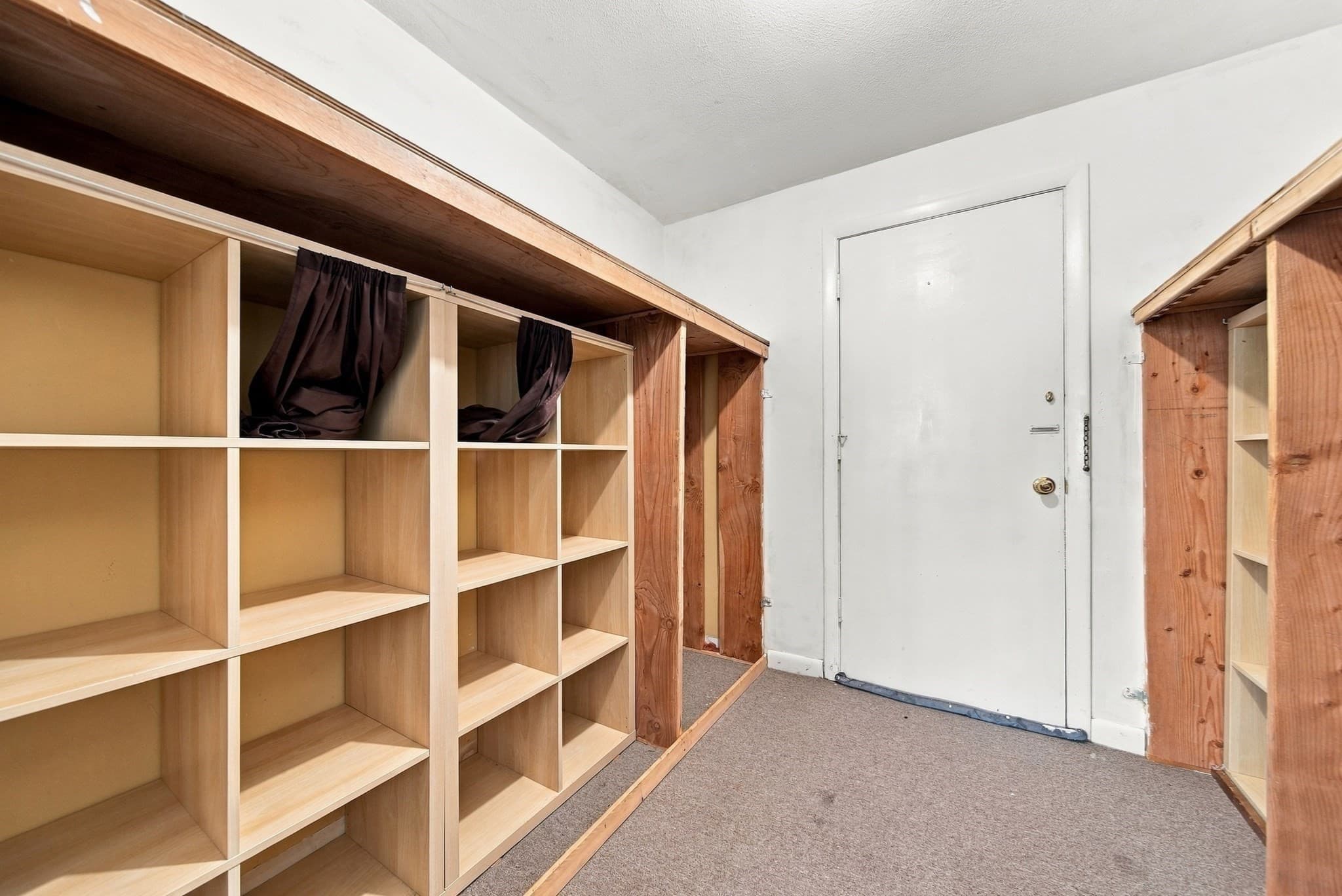 Condominium at 900 Governors Dr # 37, Winthrop MA 02152, Winthrop, photo 13 of 27