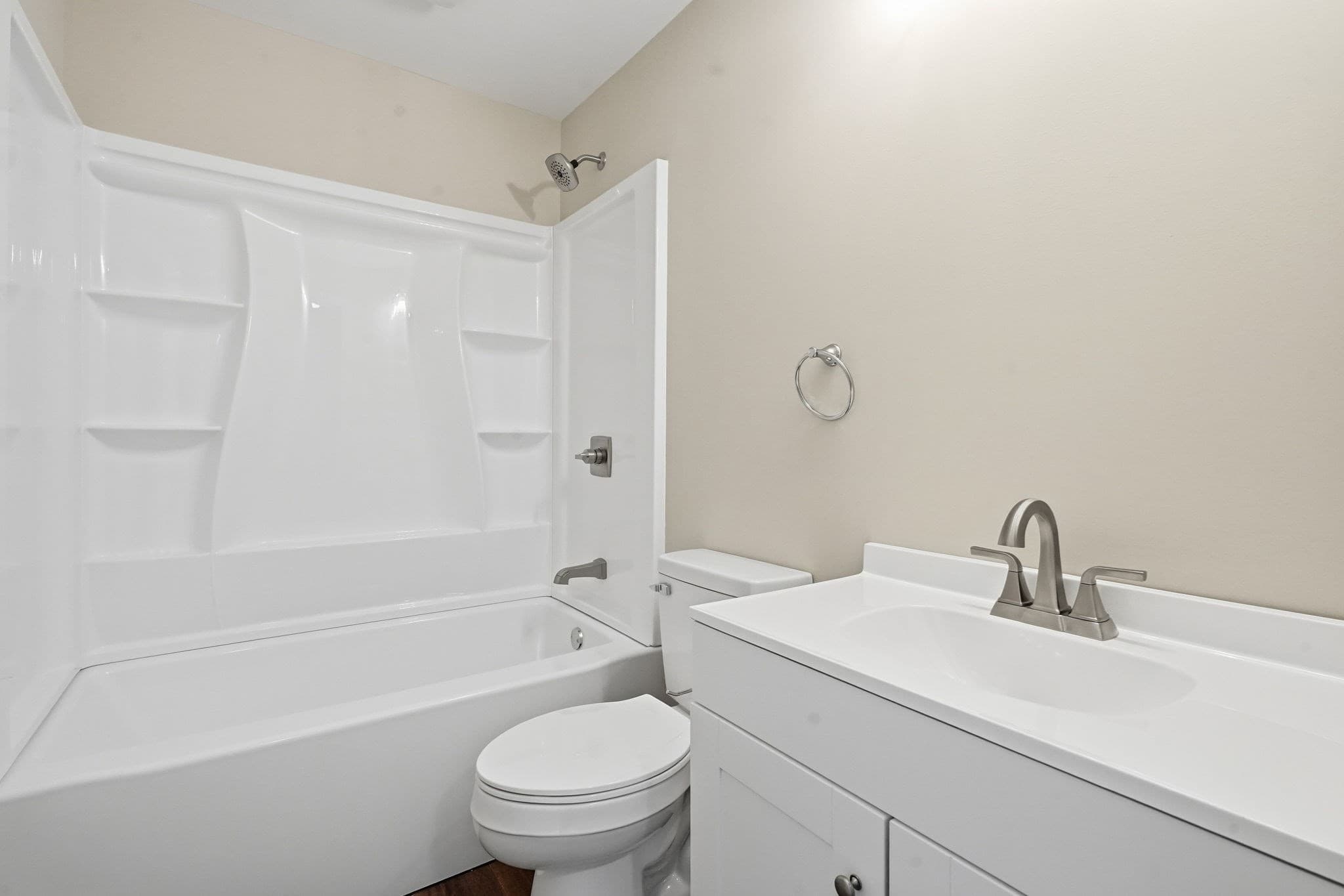 5+ Family - 5+ Units Up/Down at 4 Phelps Ave, Westfield MA 01085, Westfield, photo 12 of 36