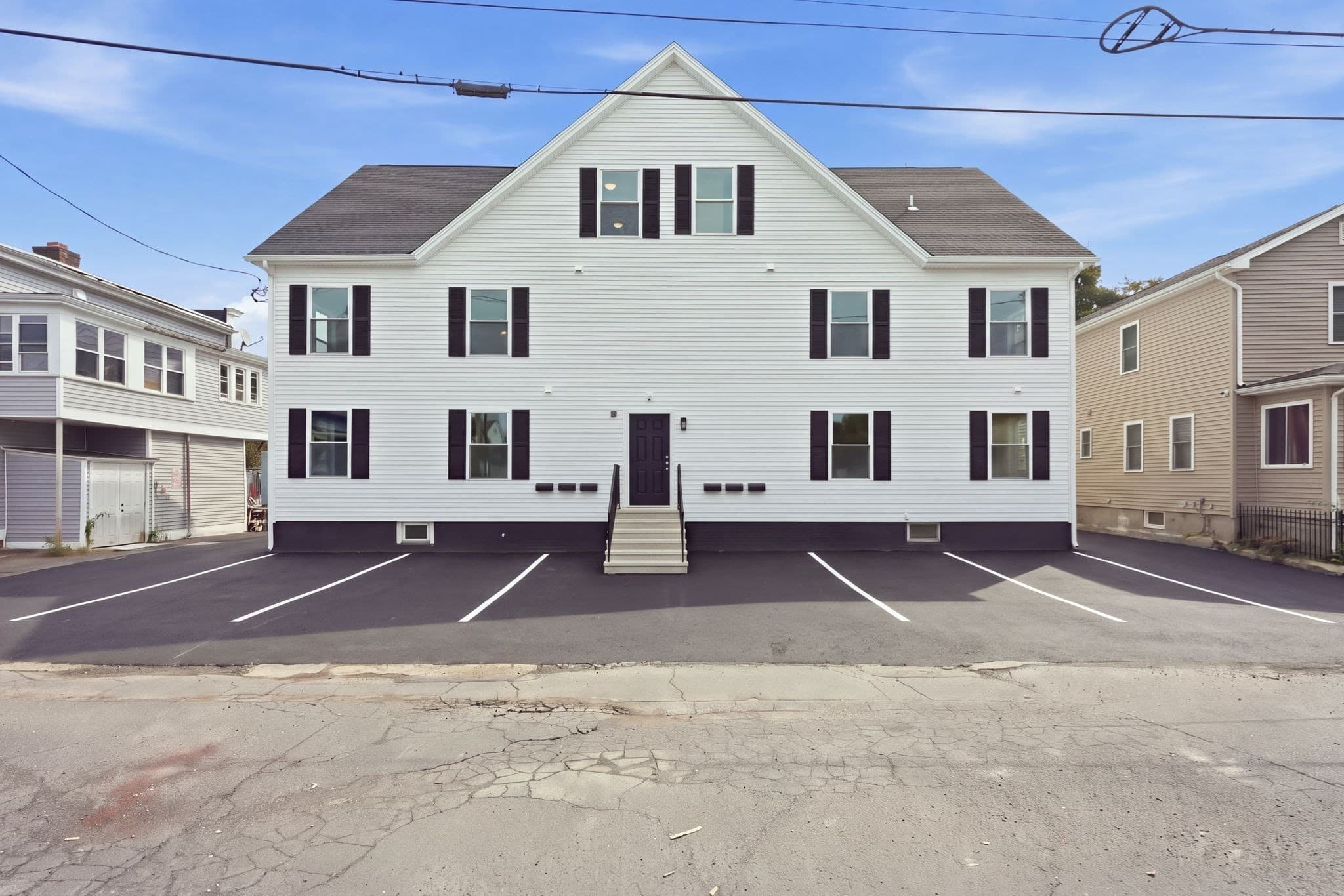 4 Phelps Ave, Westfield MA 01085