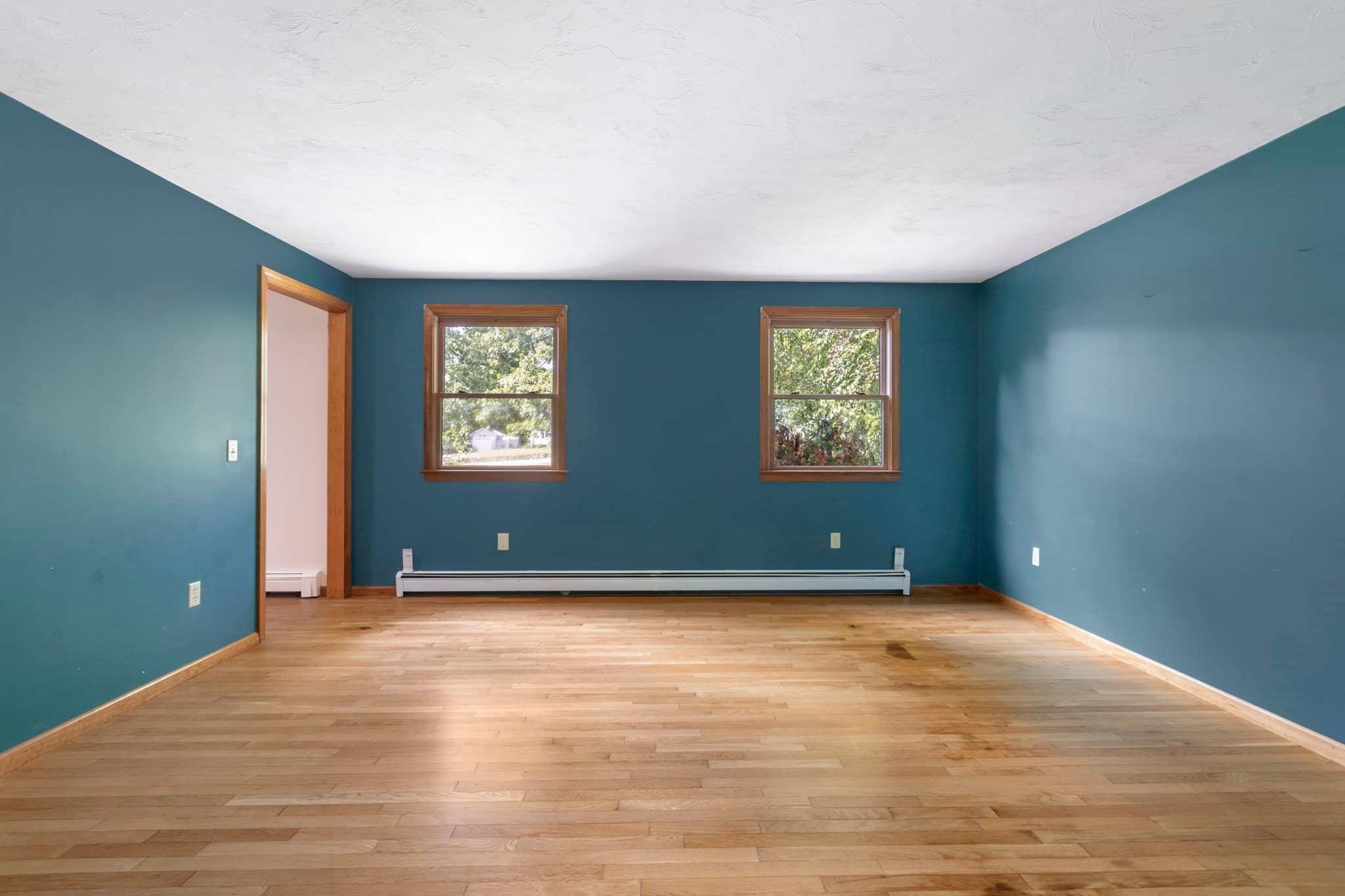 Single Family Residence at 25 Caswell Ct, Douglas MA 01516, Douglas, photo 19 of 32