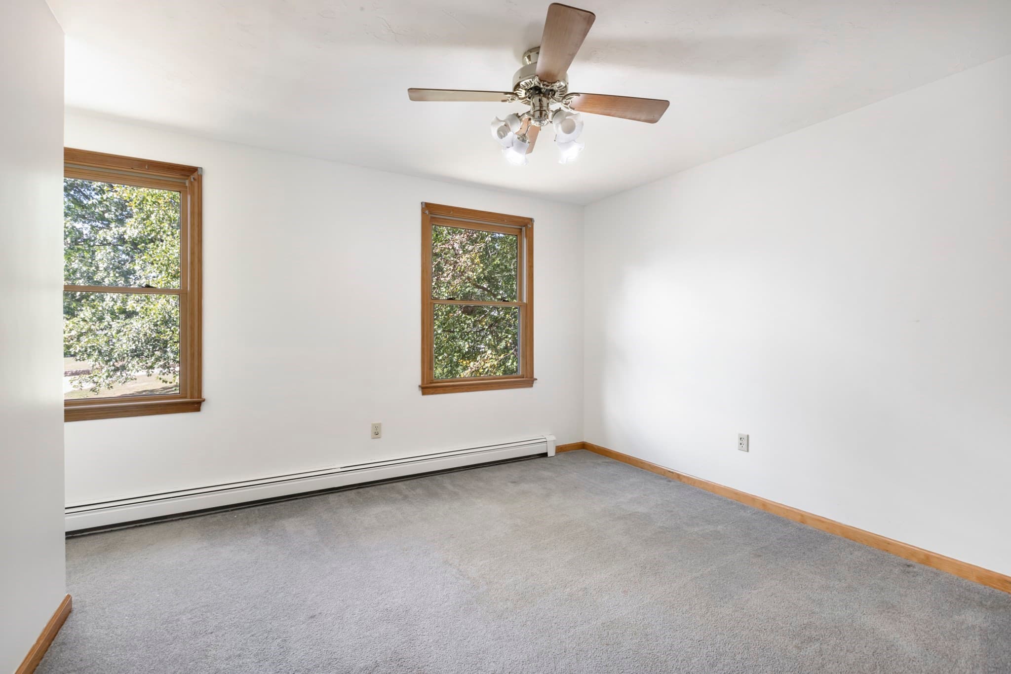 Single Family Residence at 25 Caswell Ct, Douglas MA 01516, Douglas, photo 29 of 32