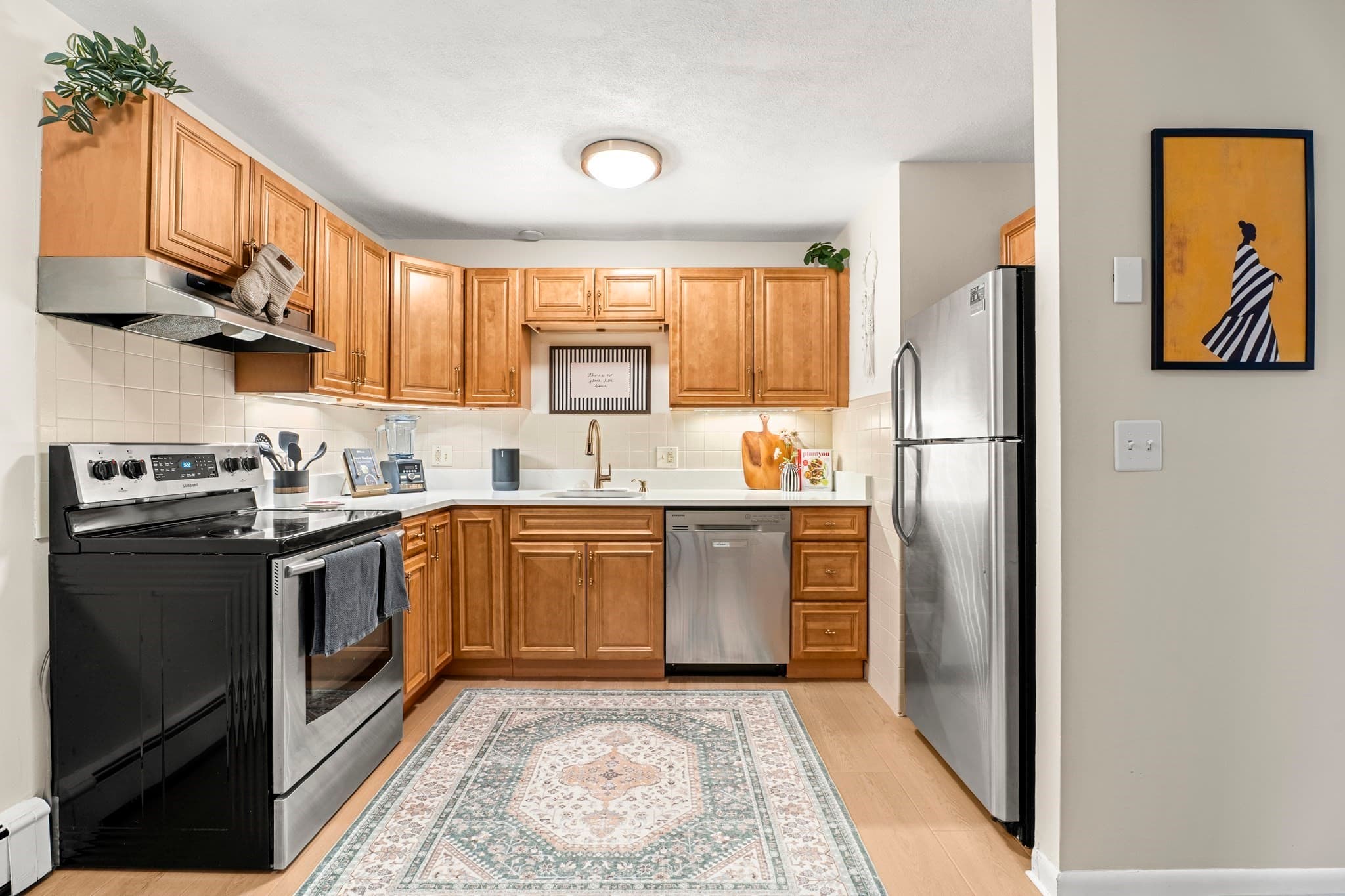 Condominium at 295 Main St # 15, Reading MA 01867, Reading, photo 3 of 19