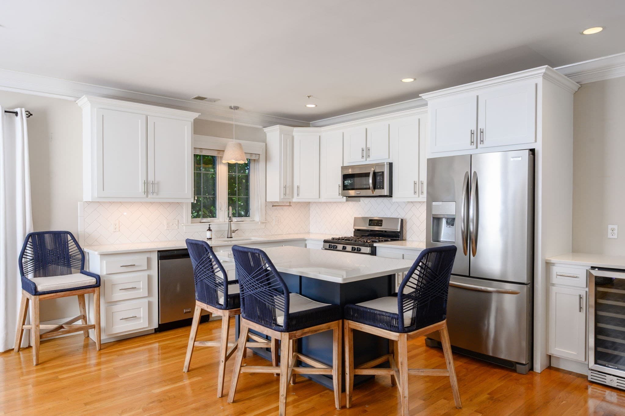 Condominium at 838 Dorchester Ave # 2, Boston MA 02125, Boston, photo 2 of 25