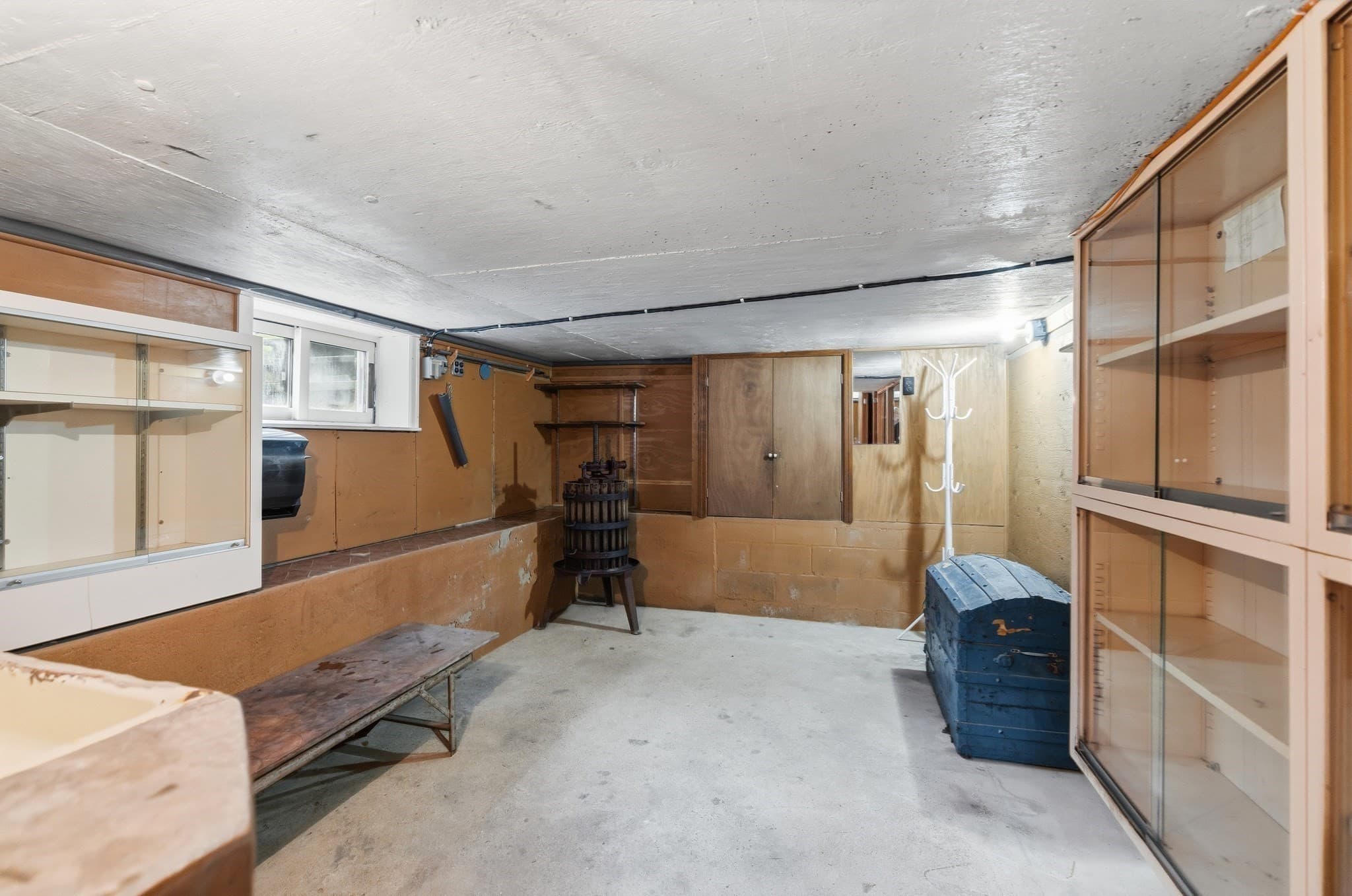 Single Family Residence at 15 Madison Ct, Westport MA 02790, Westport, photo 6 of 41