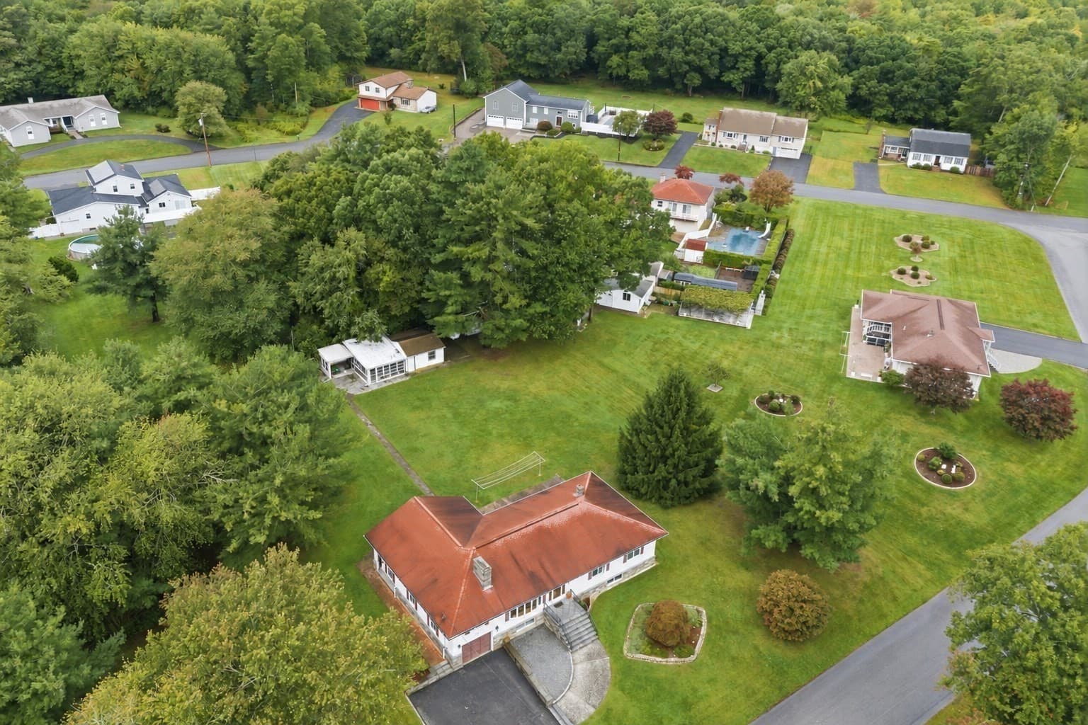 Single Family Residence at 15 Madison Ct, Westport MA 02790, Westport, photo 4 of 41