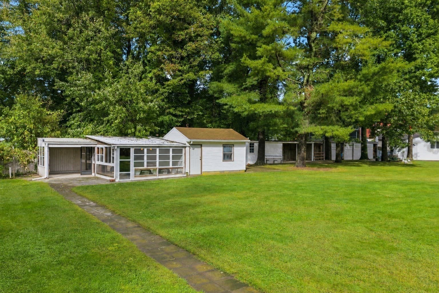 Single Family Residence at 15 Madison Ct, Westport MA 02790, Westport, photo 8 of 41