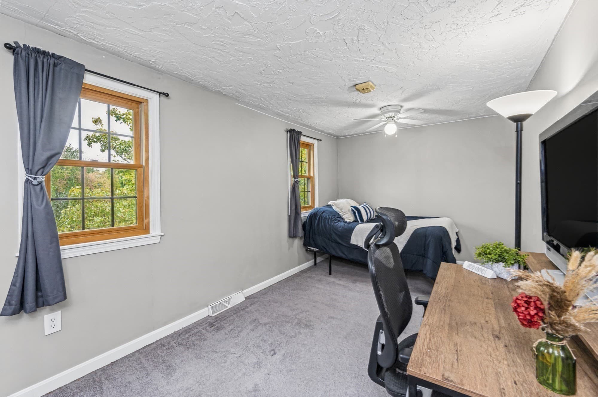 Condominium at 30 Apache Way # 30, Tewksbury MA 01876, Tewksbury, photo 14 of 26