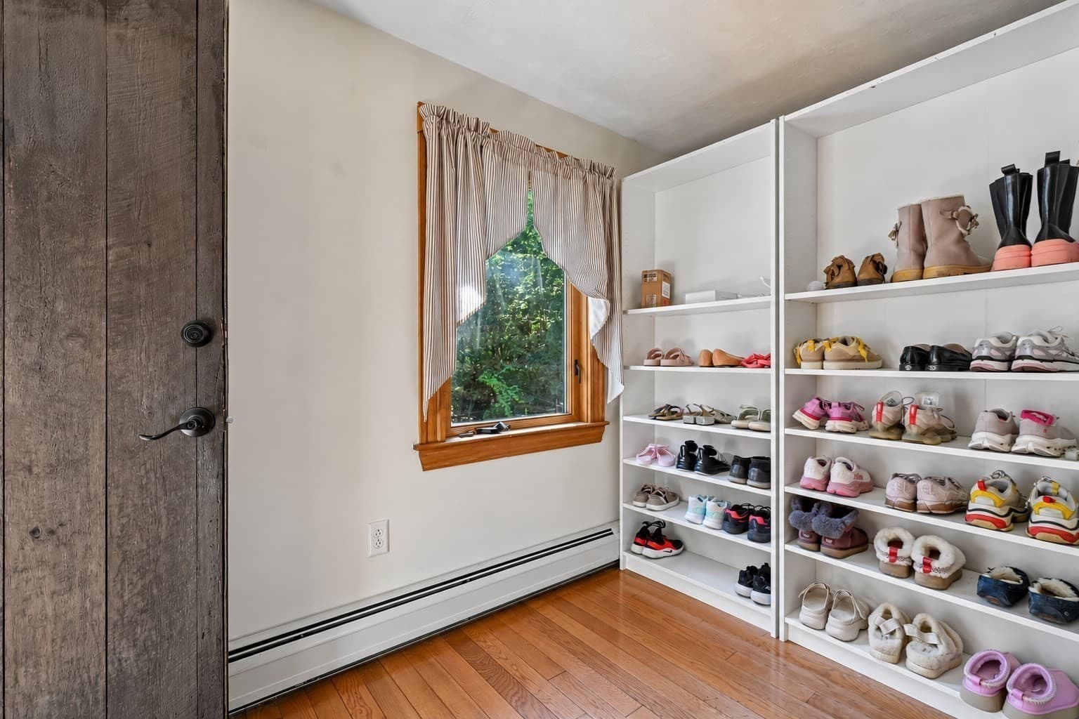 Single Family Residence at 25 Evelyn Pl, Quincy MA 02171, Quincy, photo 16 of 32