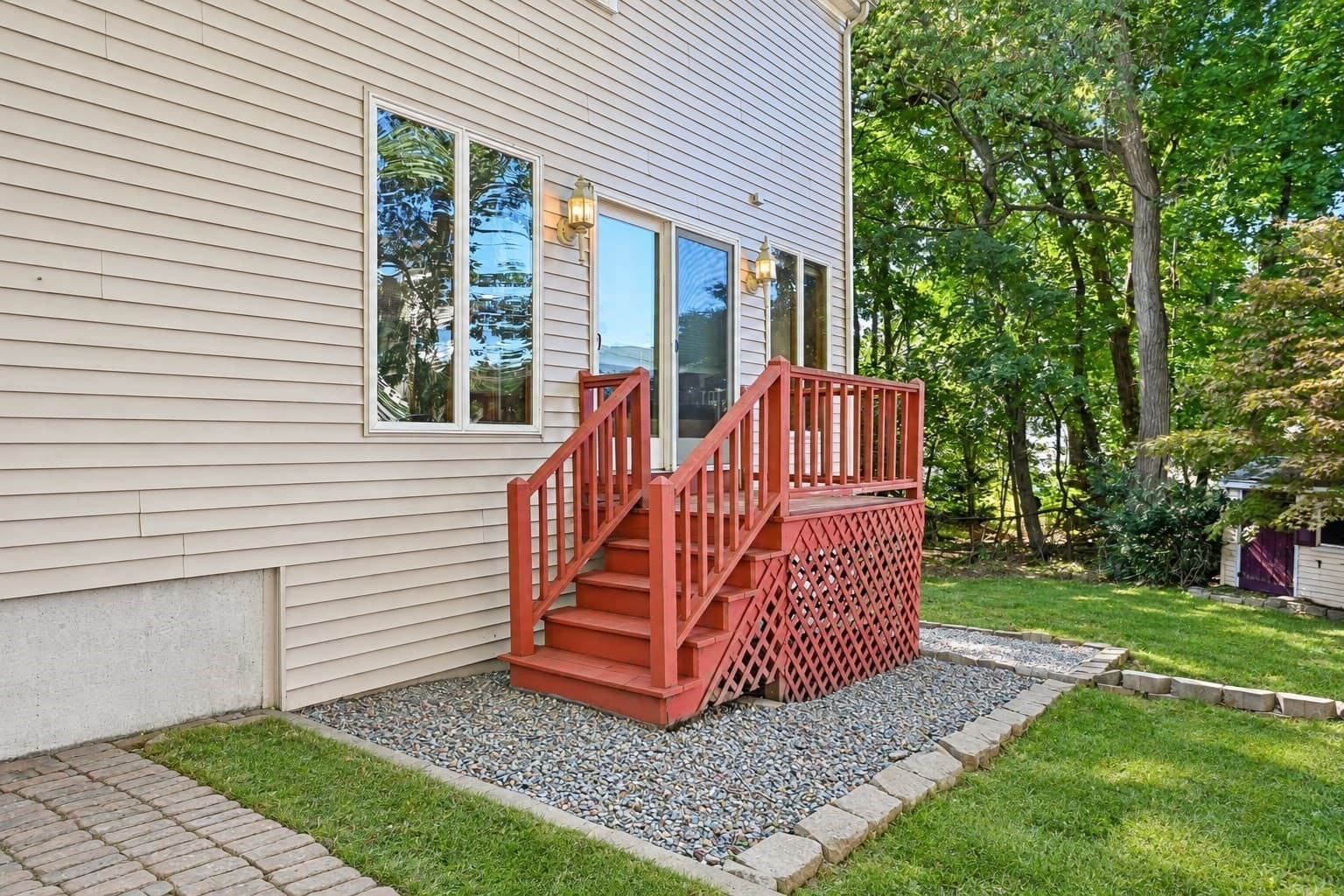 Single Family Residence at 25 Evelyn Pl, Quincy MA 02171, Quincy, photo 28 of 32