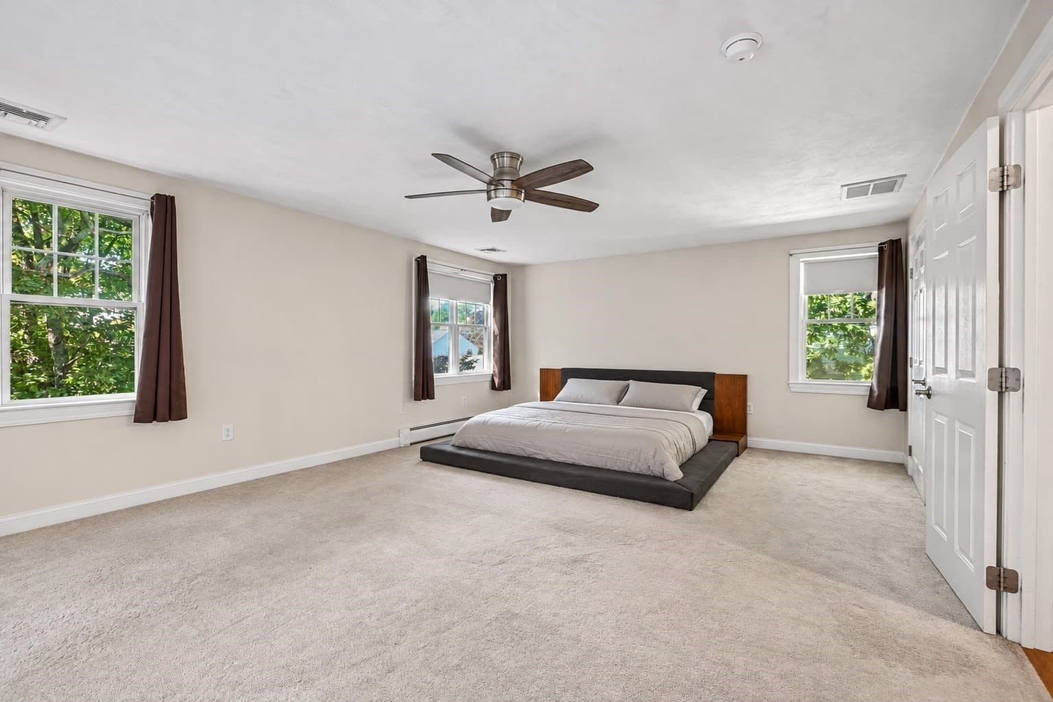 Single Family Residence at 25 Evelyn Pl, Quincy MA 02171, Quincy, photo 18 of 32