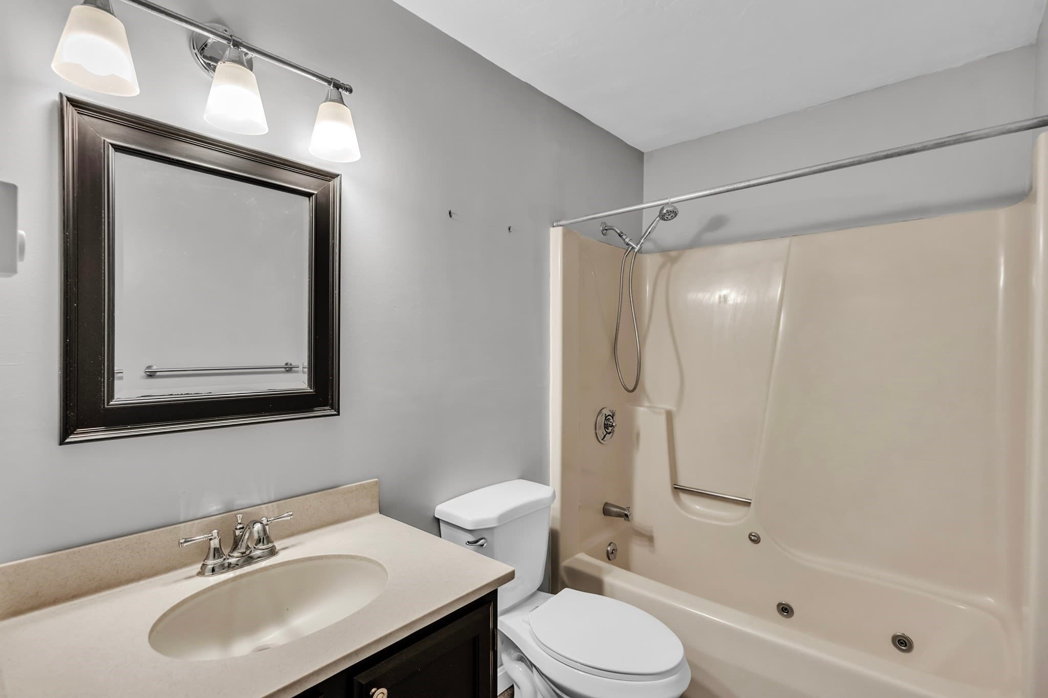 Condominium at 10 Wrentham Rd # 108, Worcester MA 01602, Worcester, photo 13 of 19