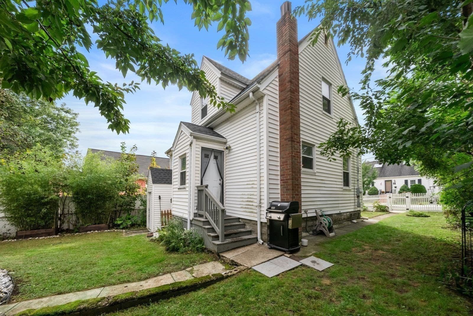 Single Family Residence at 68 Grover St, Everett MA 02149, Everett, photo 23 of 26
