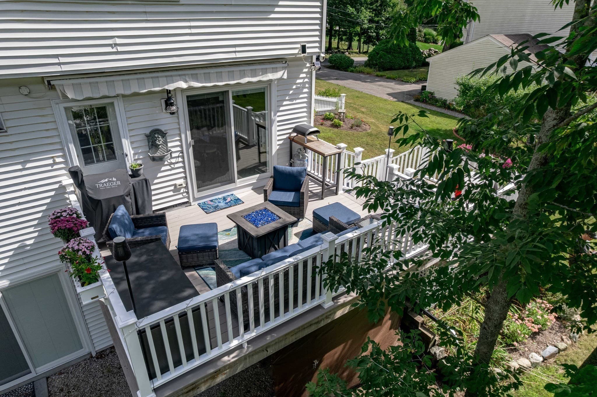 Condominium at 2 Elm Street # B, Medway MA 02053, Medway, photo 31 of 39
