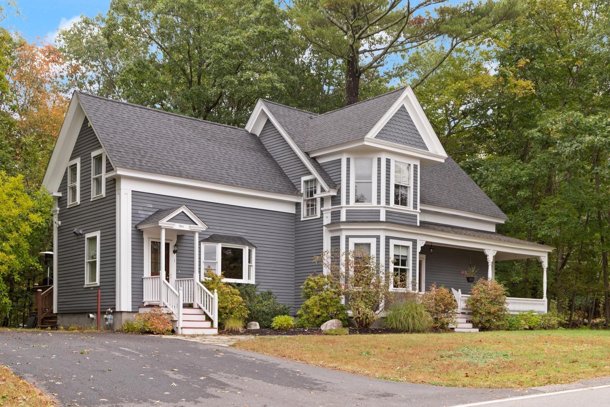 Single Family Residence at 1 Brookside Rd, Westford MA 01886, Westford, photo 2 of 36