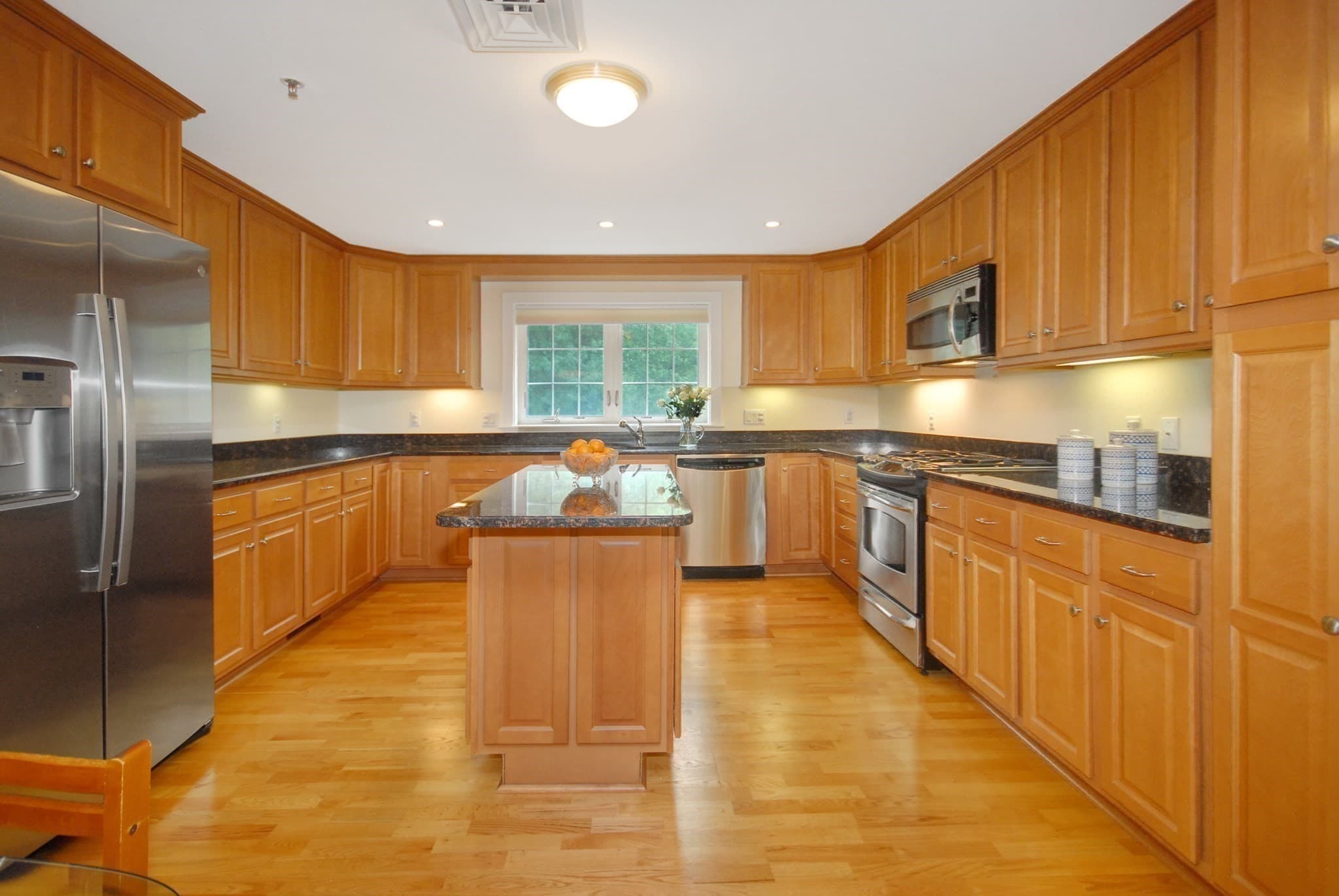 Condominium at 95 Conant St # 413, Concord MA 01742, Concord, photo 10 of 28