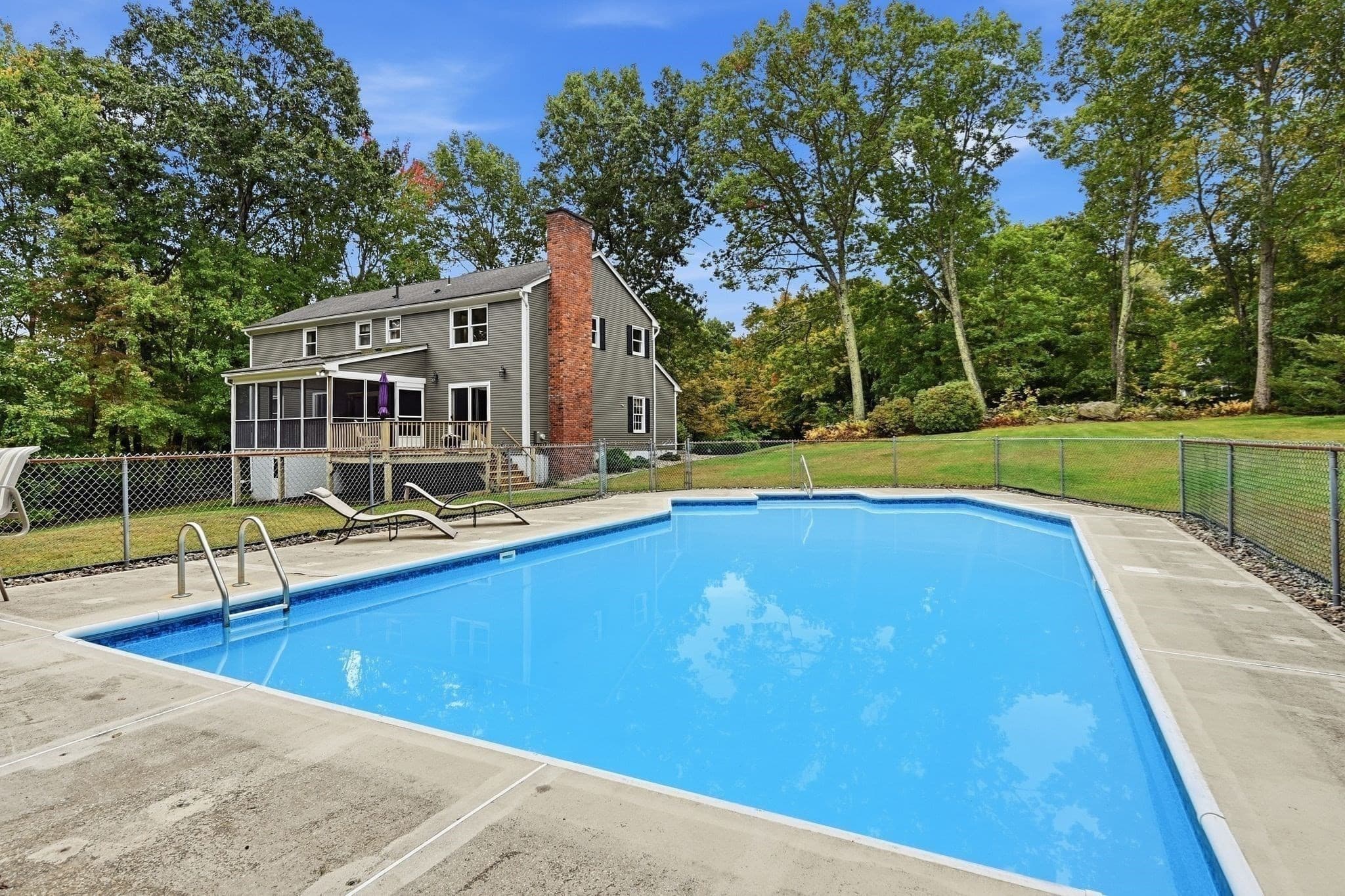 Single Family Residence at 4 Edson Dr, Wilbraham MA 01095, Wilbraham, photo 8 of 42