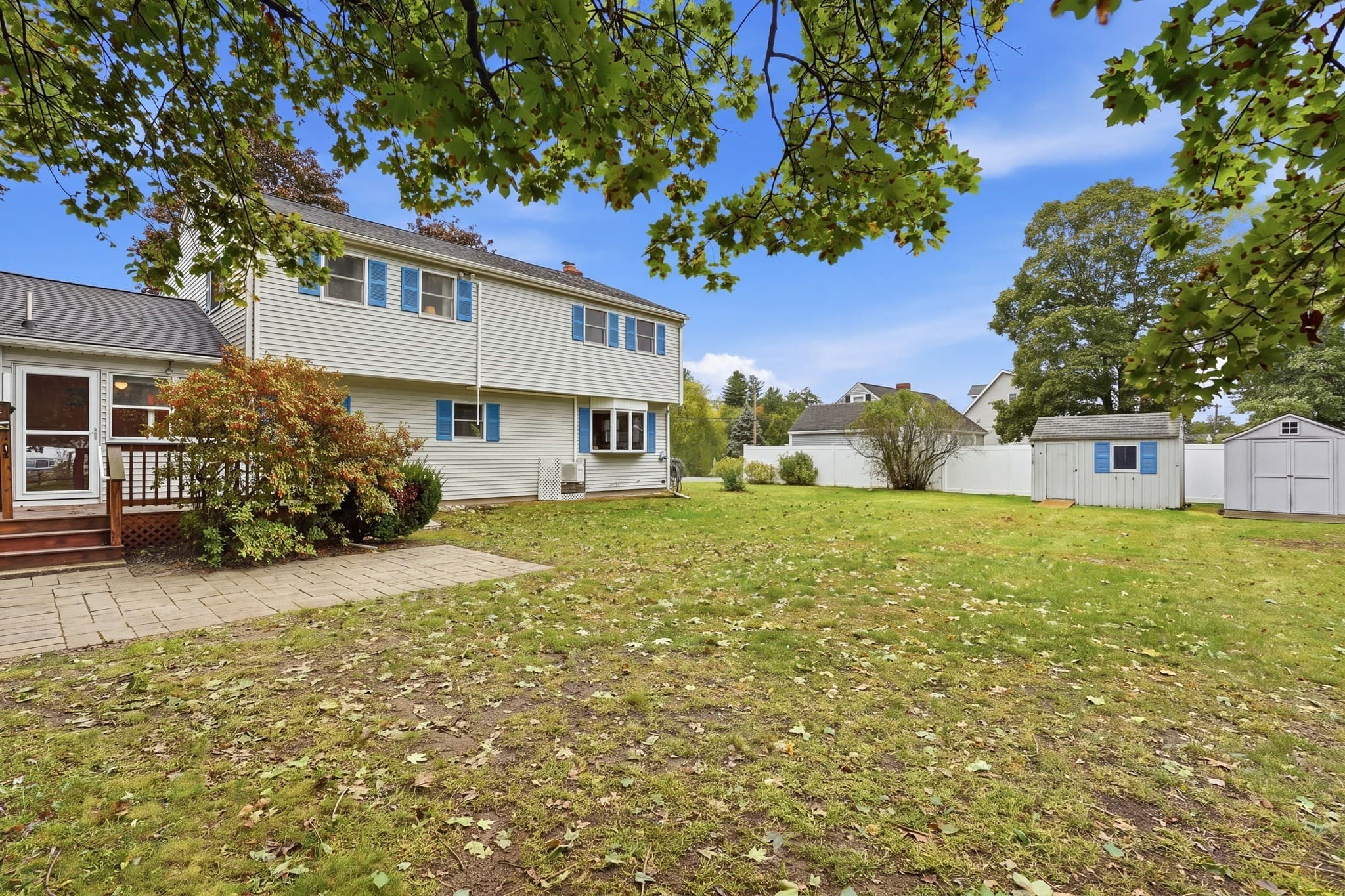 Single Family Residence at 672 Shawsheen St, Tewksbury MA 01876, Tewksbury, photo 30 of 41