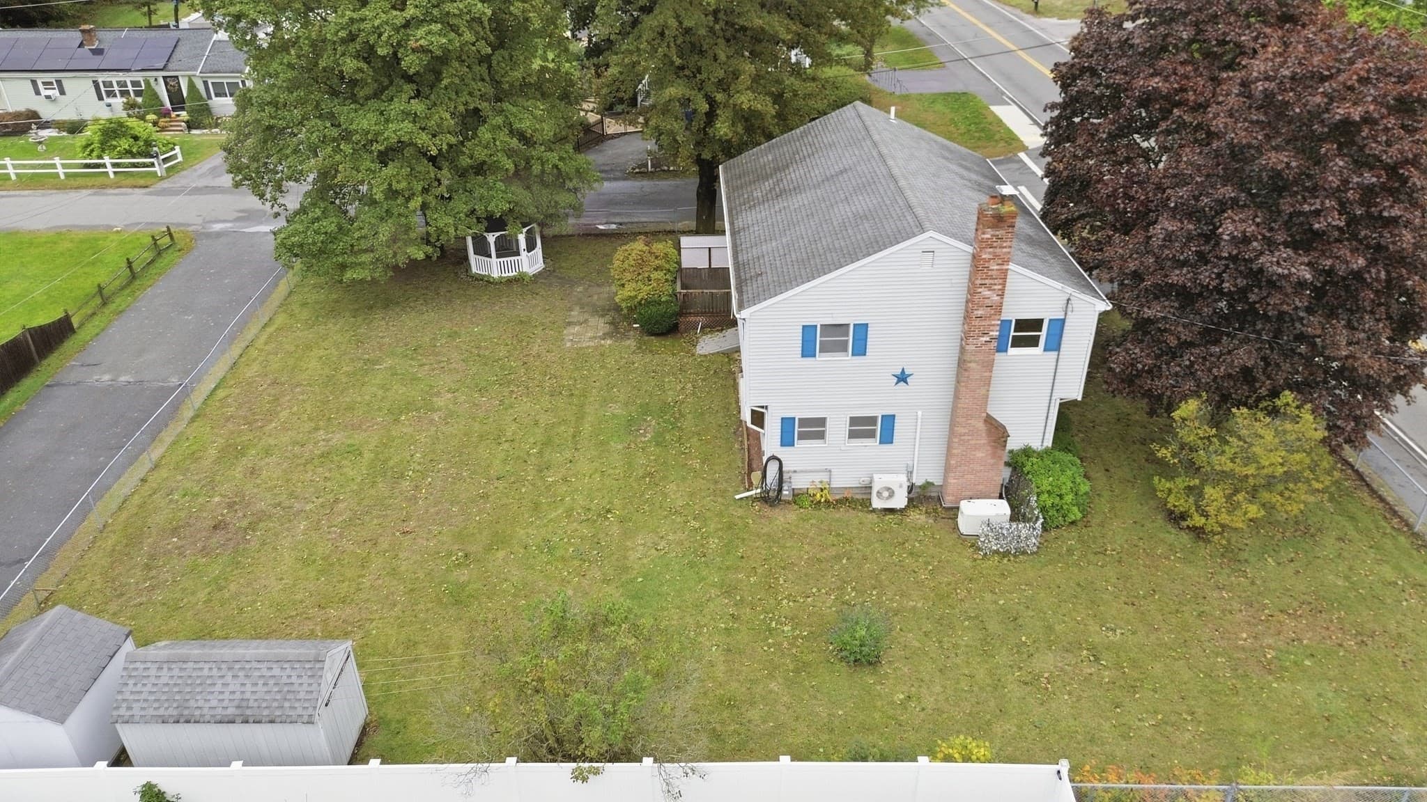 Single Family Residence at 672 Shawsheen St, Tewksbury MA 01876, Tewksbury, photo 37 of 41