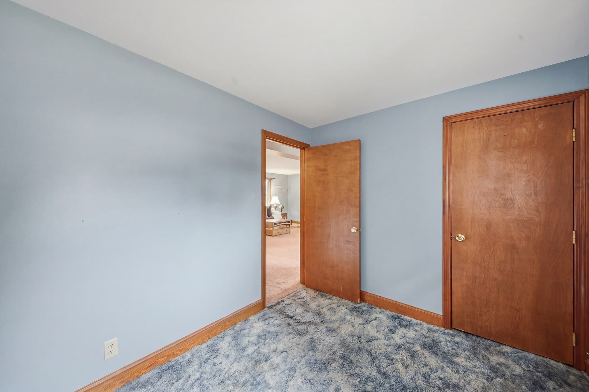 Single Family Residence at 672 Shawsheen St, Tewksbury MA 01876, Tewksbury, photo 11 of 41