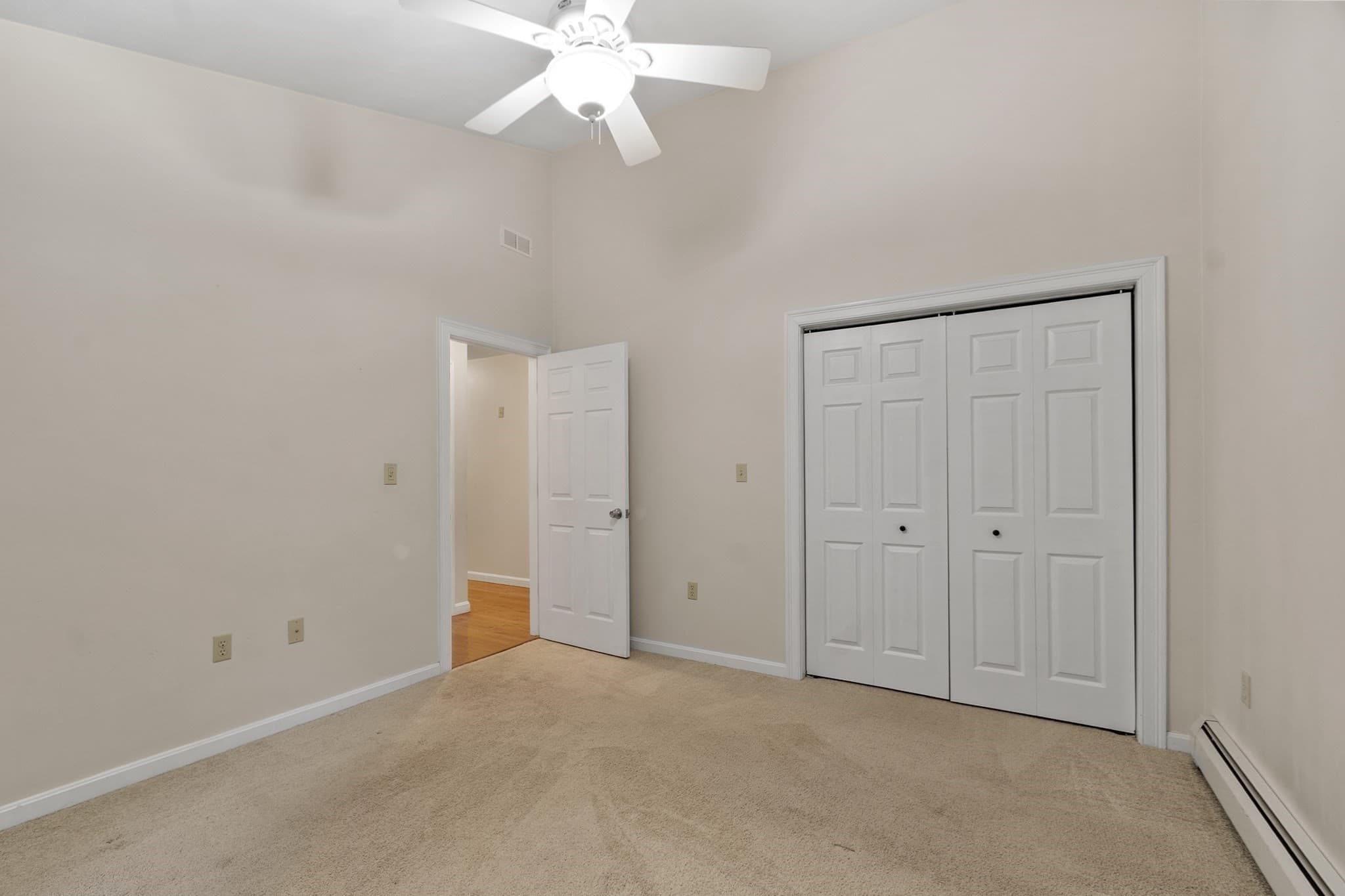 Single Family Residence at 17 Teddy Road, Worcester MA 01603, Worcester, photo 22 of 39