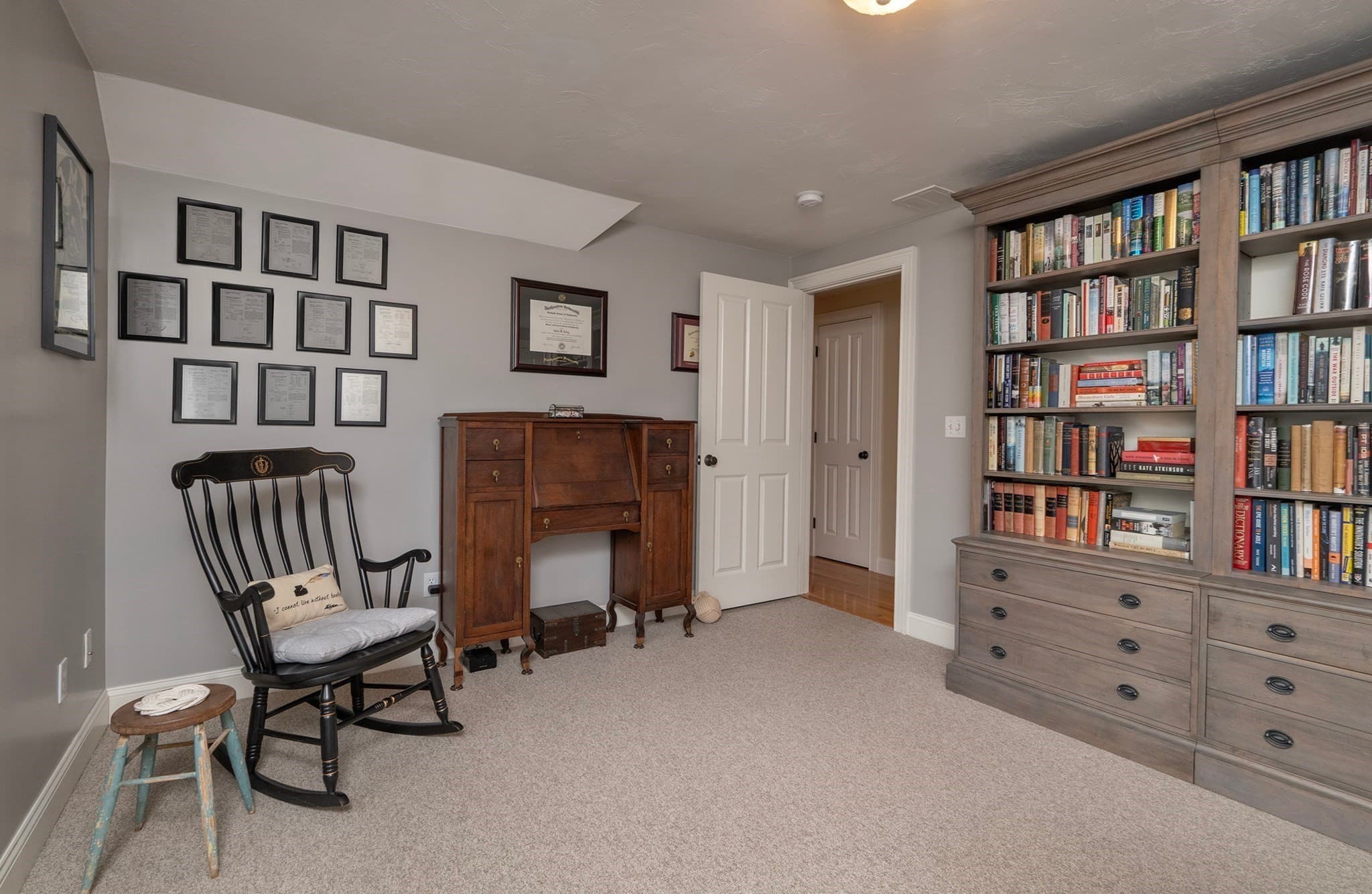 Single Family Residence at 210 Market St, Amesbury MA 01913, Amesbury, photo 13 of 28
