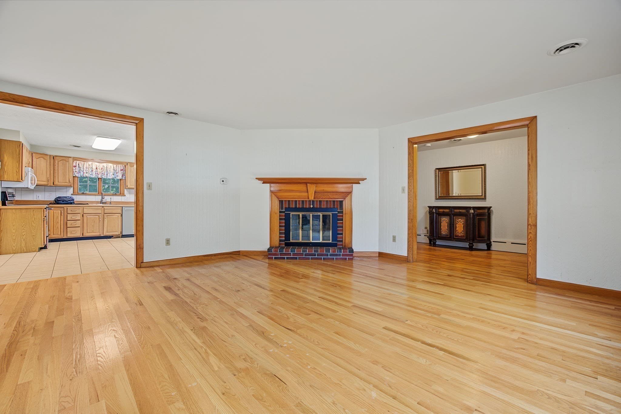 Single Family Residence at 1066 Main St, Haverhill MA 01830, Haverhill, photo 23 of 41
