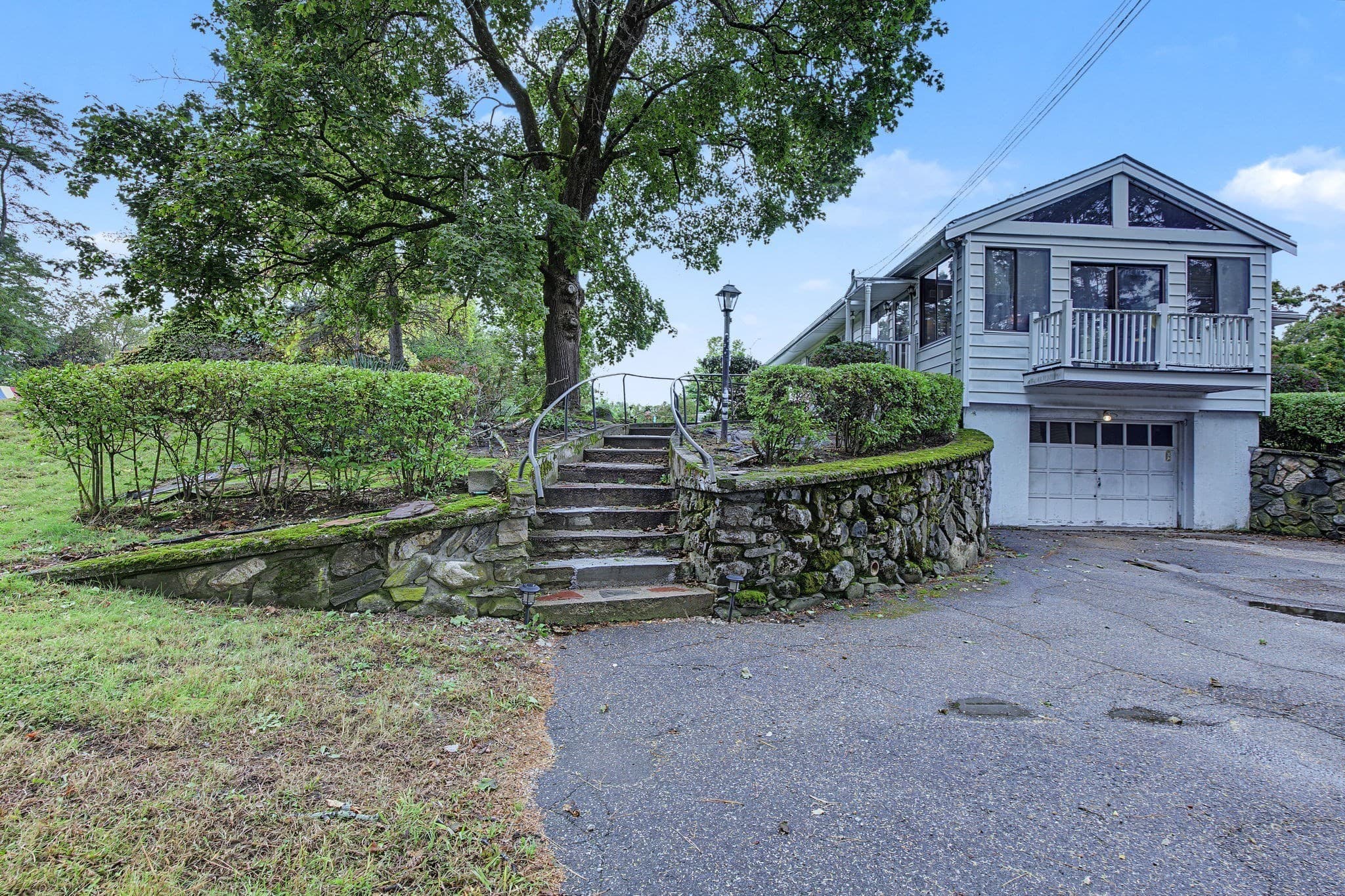 Single Family Residence at 1066 Main St, Haverhill MA 01830, Haverhill, photo 5 of 41