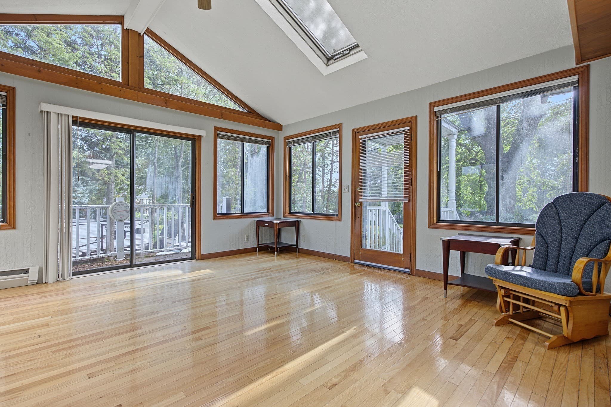 Single Family Residence at 1066 Main St, Haverhill MA 01830, Haverhill, photo 33 of 41