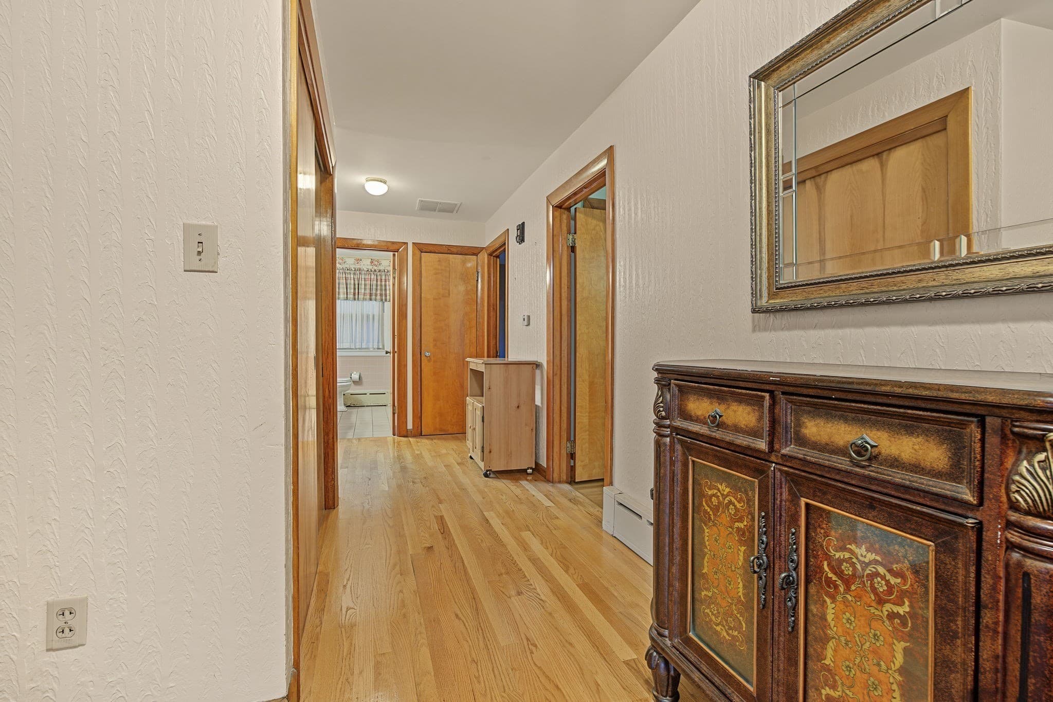Single Family Residence at 1066 Main St, Haverhill MA 01830, Haverhill, photo 40 of 41