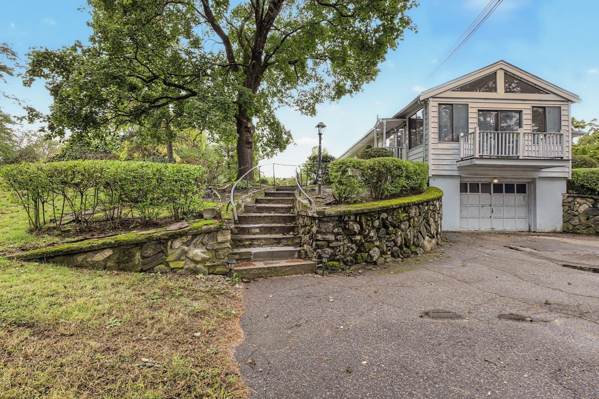 Single Family Residence at 1066 Main St, Haverhill MA 01830, Haverhill, photo 8 of 41