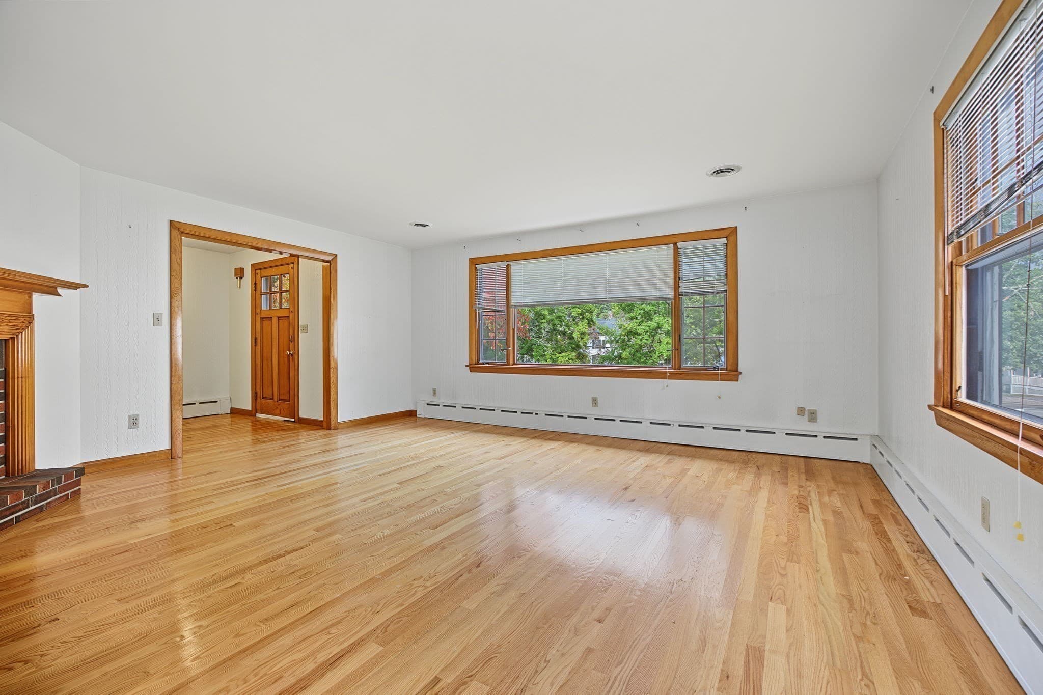 Single Family Residence at 1066 Main St, Haverhill MA 01830, Haverhill, photo 21 of 41