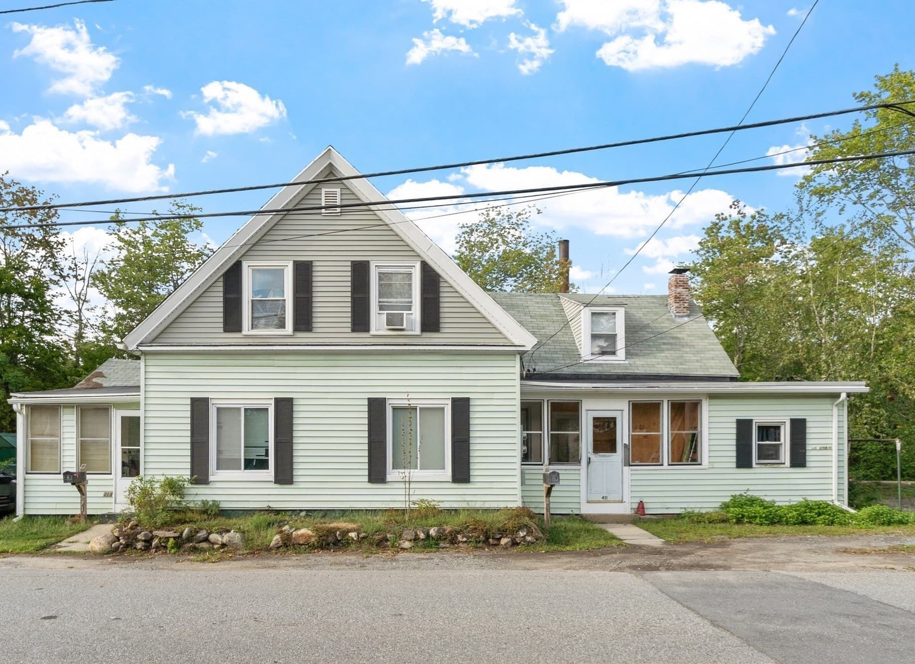411-413 River St, Winchendon MA 01475