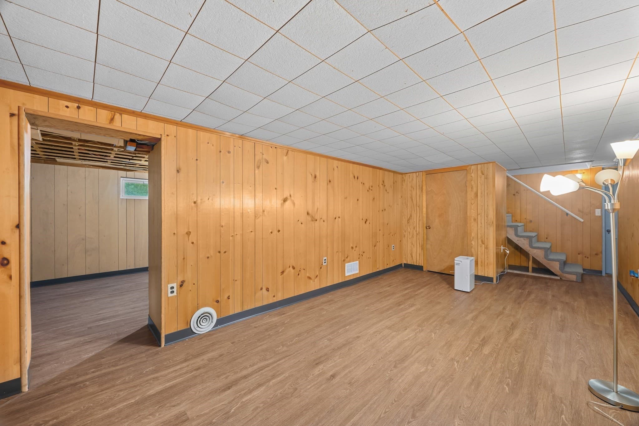 Single Family Residence at 7 Edith Rd, Hudson MA 01749, Hudson, photo 29 of 38