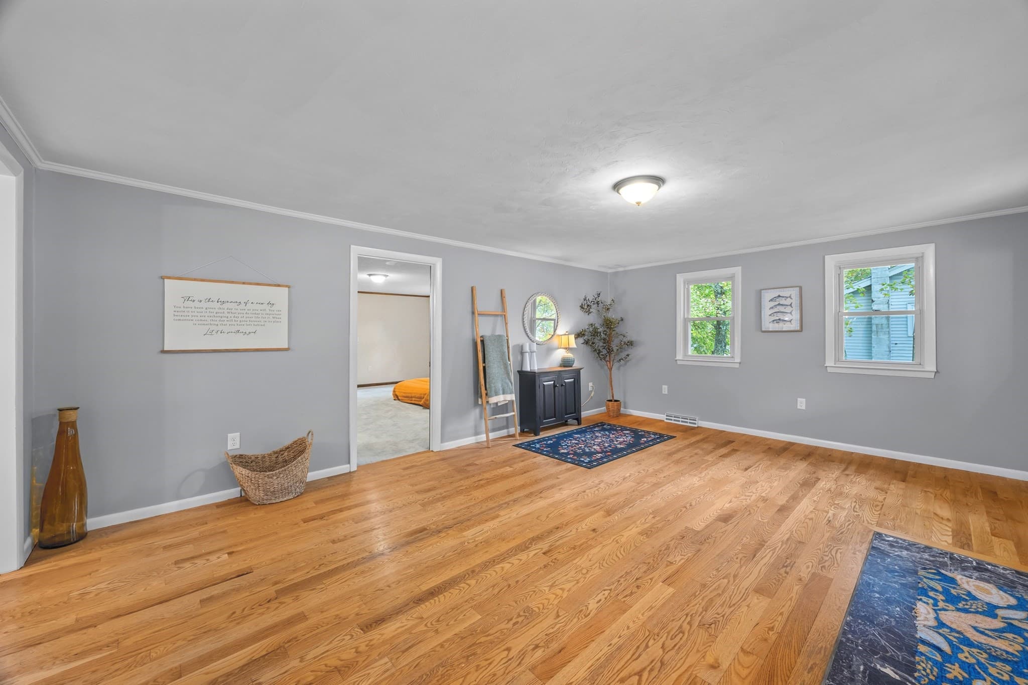 Single Family Residence at 7 Edith Rd, Hudson MA 01749, Hudson, photo 8 of 38