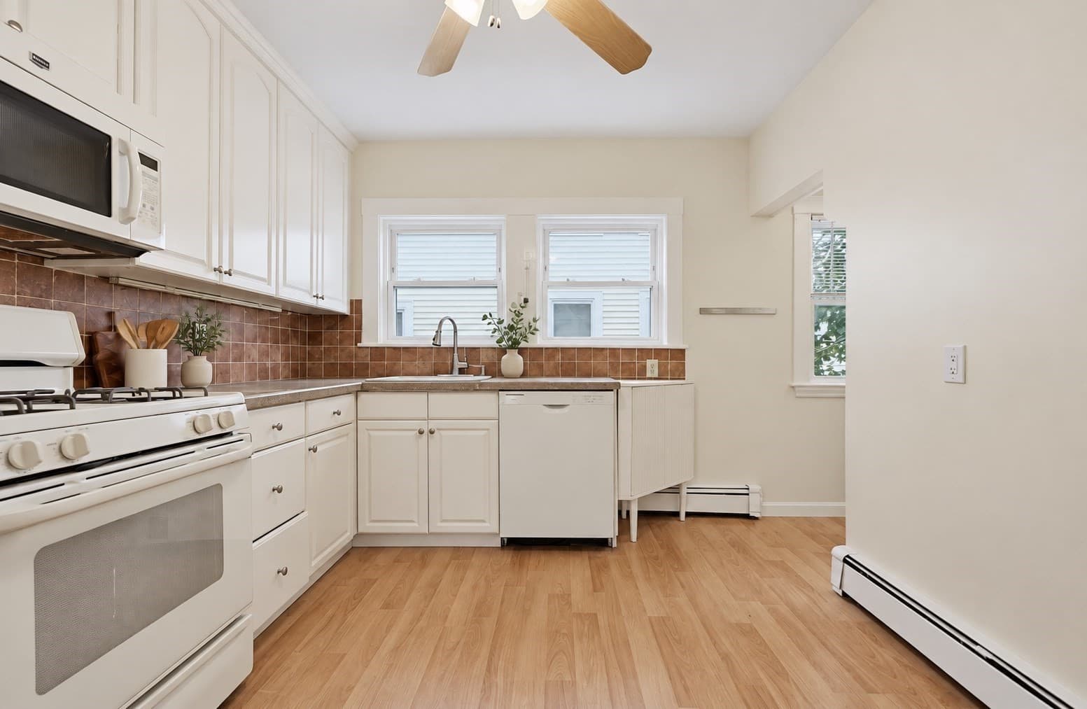 Condominium at 95 Boston Ave # 95, Somerville MA 02144, Somerville, photo 11 of 31