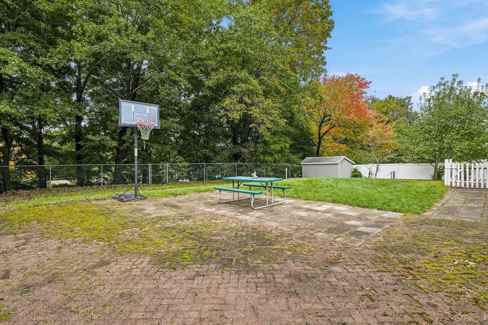 Single Family Residence at 23 Prior Drive, Framingham MA 01701, Framingham, photo 37 of 38