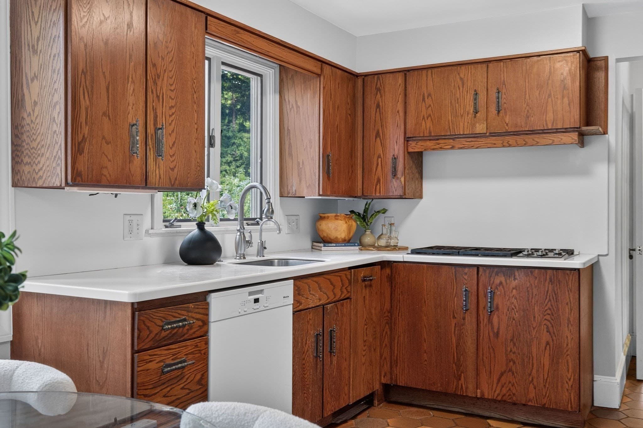 Single Family Residence at 12 Grantland Rd, Wellesley MA 02481, Wellesley, photo 18 of 31