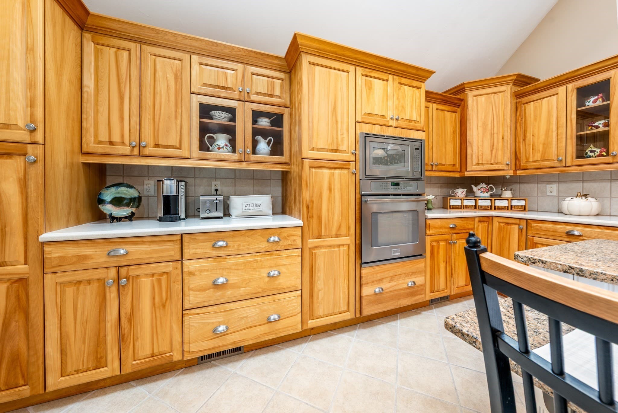 Single Family Residence at 93 Avon Rd, Yarmouth MA 02675, Yarmouth, photo 10 of 41