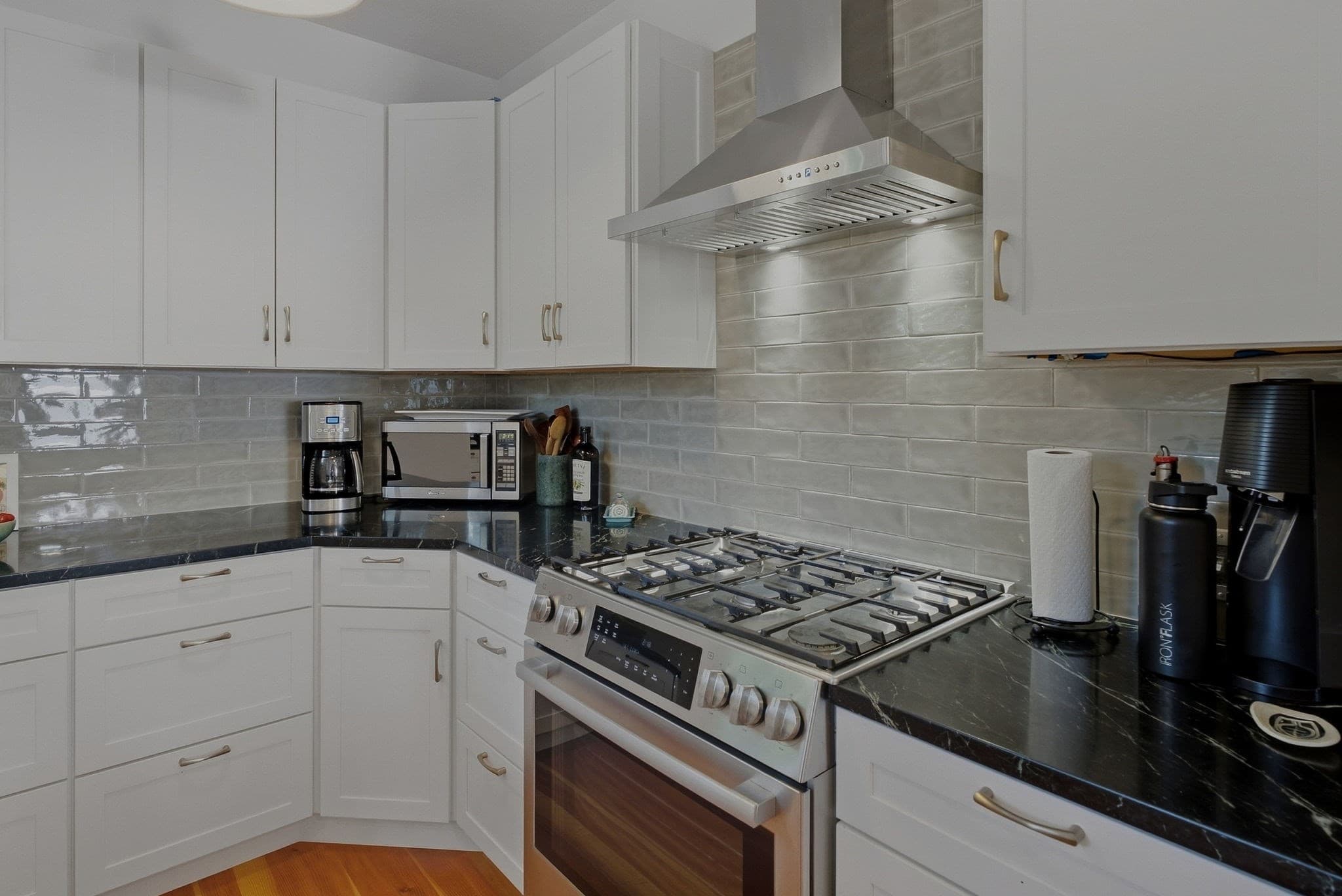 2 Family - 2 Units Up/Down at 26-28 Gilman Terrace, Somerville MA 02145, Somerville, photo 20 of 42
