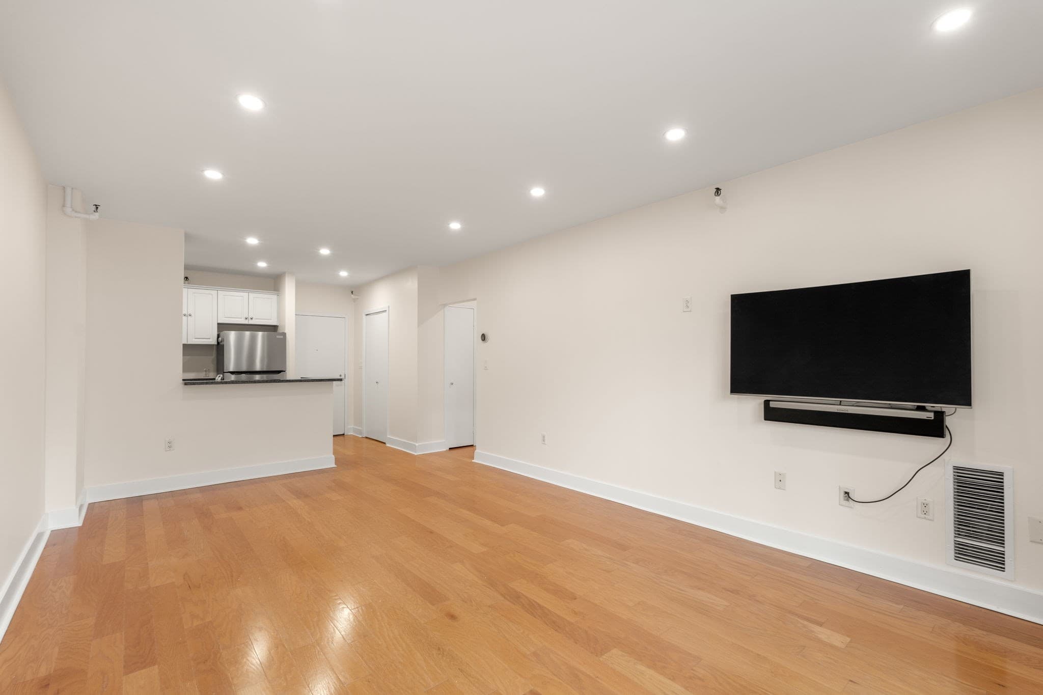Condominium at 42 8th St # 1104, Boston MA 02129, Boston, photo 13 of 41