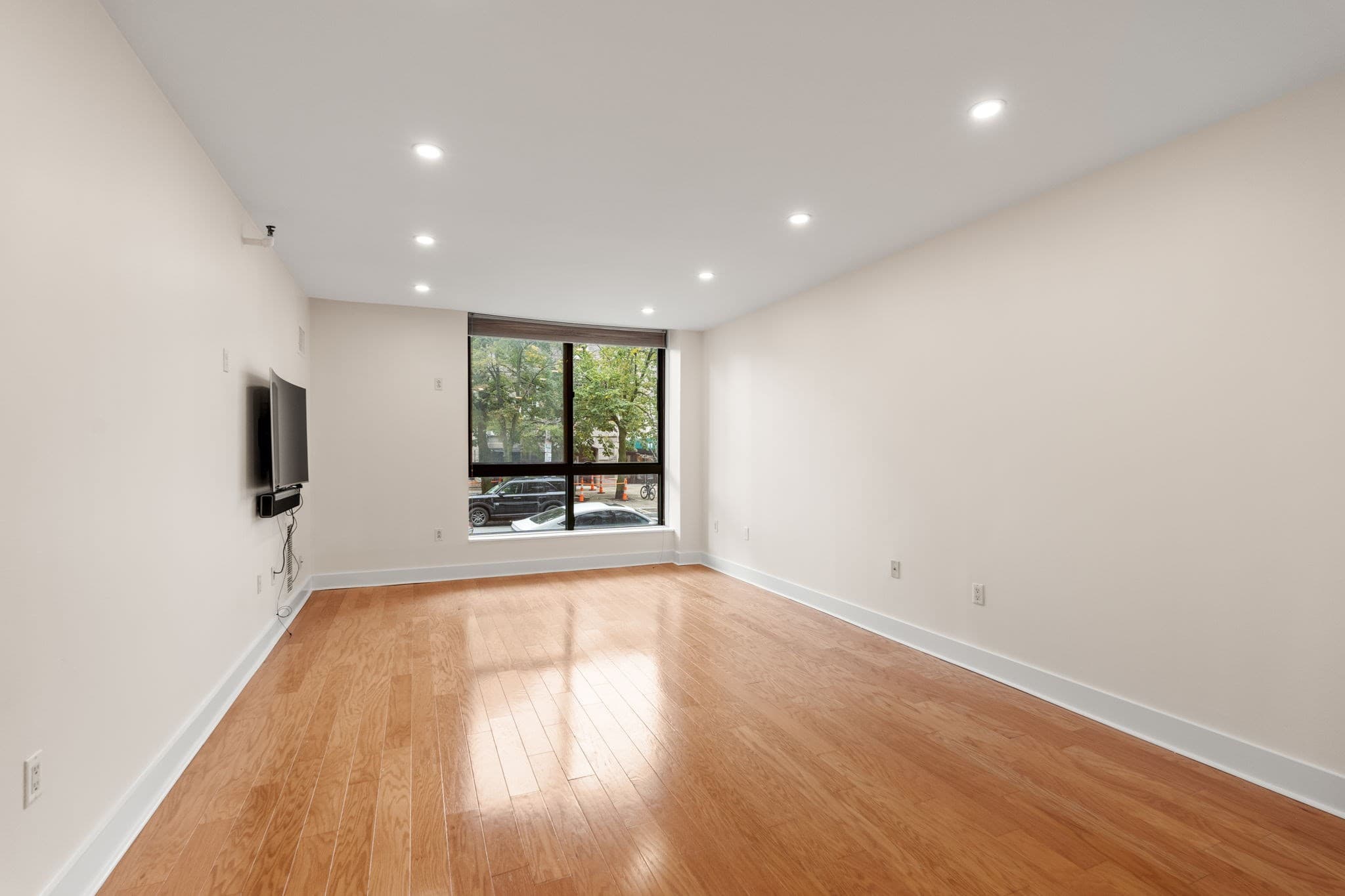 Condominium at 42 8th St # 1104, Boston MA 02129, Boston, photo 9 of 41