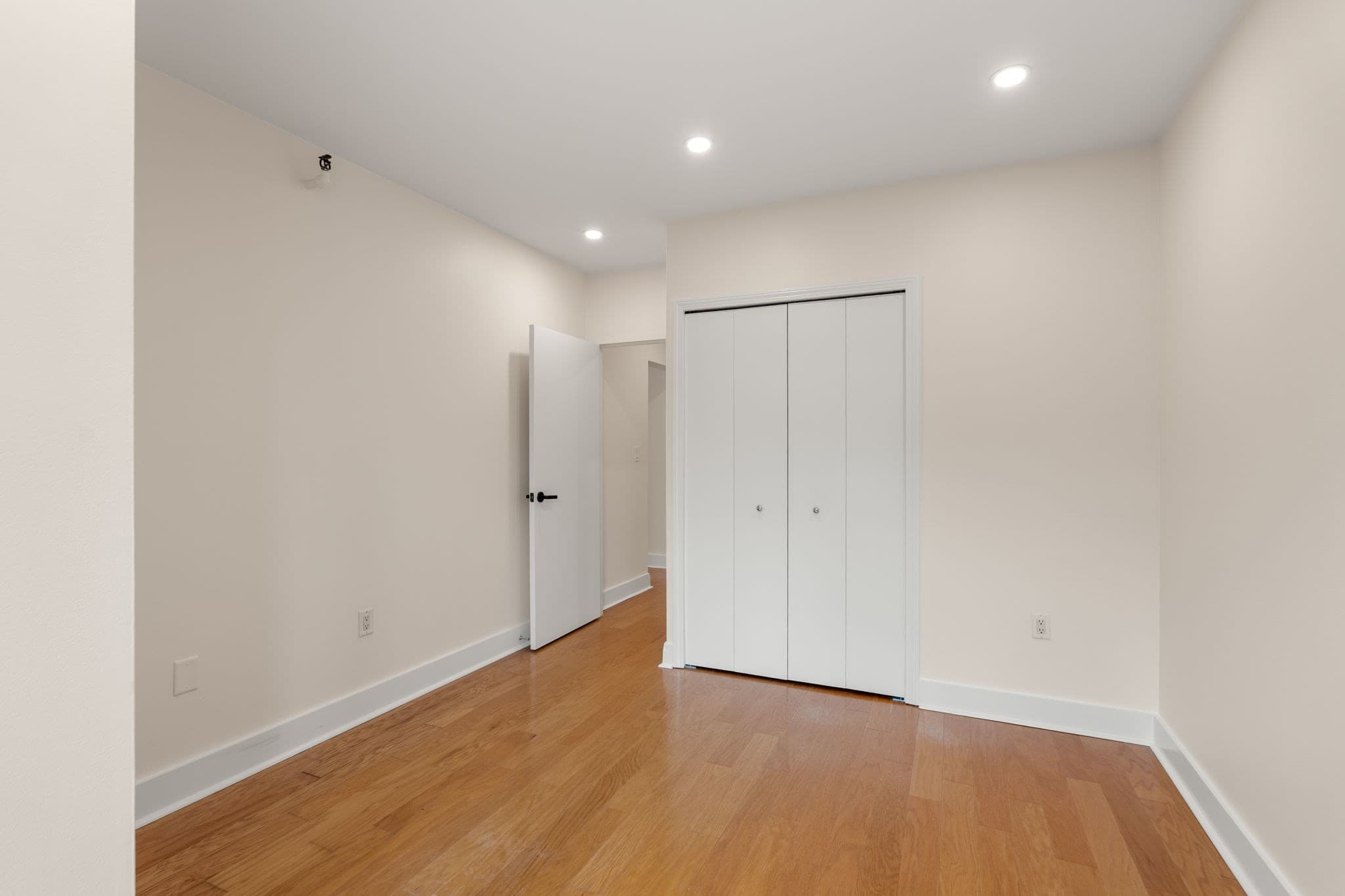 Condominium at 42 8th St # 1104, Boston MA 02129, Boston, photo 18 of 41