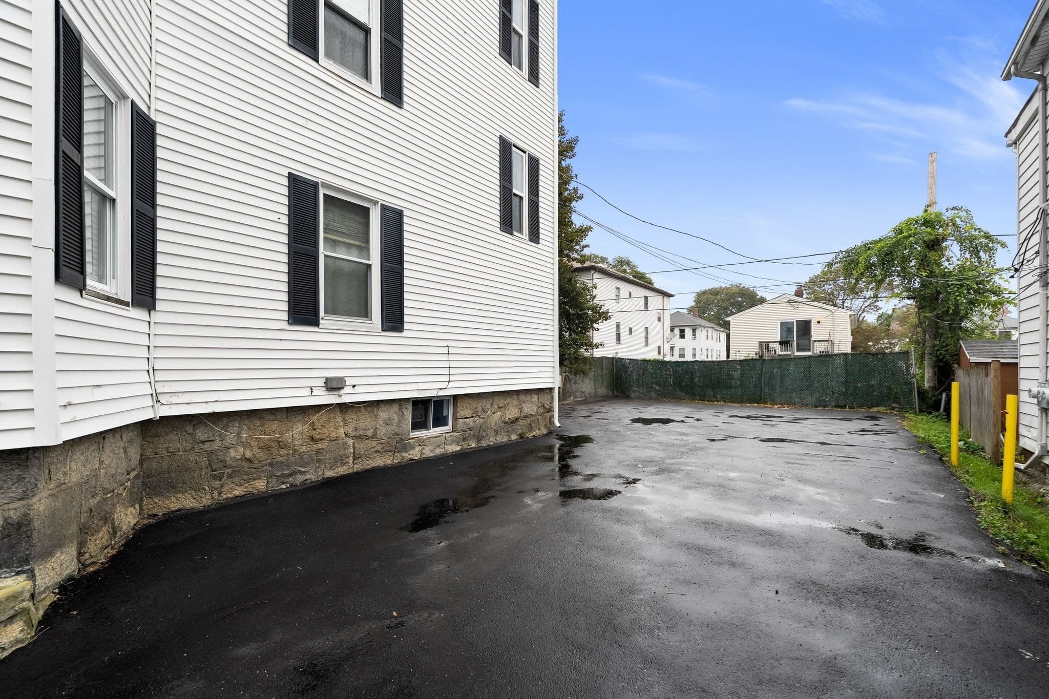 3 Family at 177 Fairmont Ave, Worcester MA 01604, Worcester, photo 42 of 42
