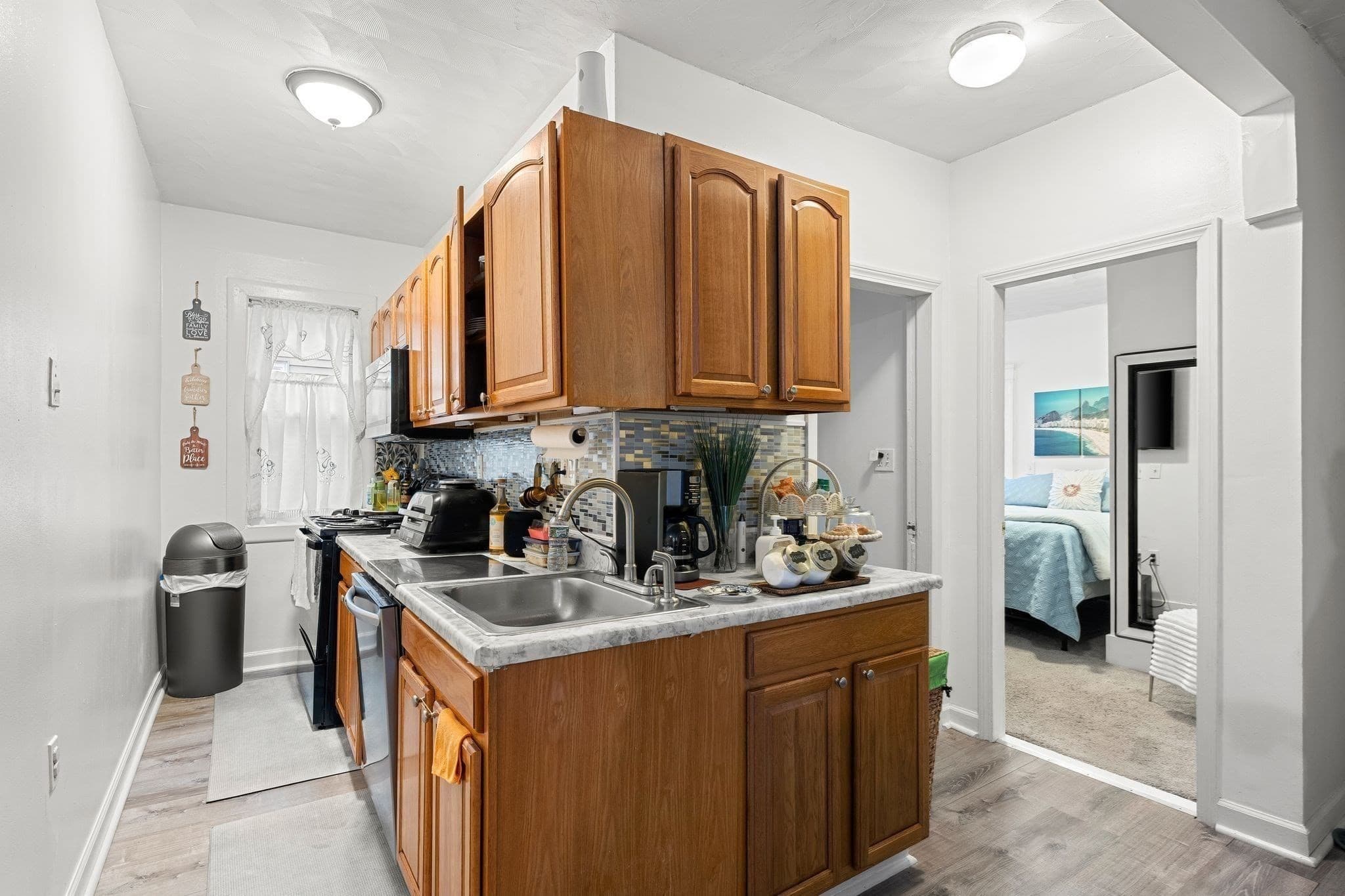 3 Family at 177 Fairmont Ave, Worcester MA 01604, Worcester, photo 8 of 42
