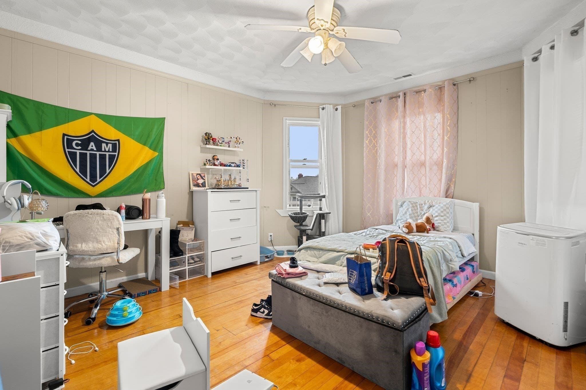 3 Family at 177 Fairmont Ave, Worcester MA 01604, Worcester, photo 25 of 42