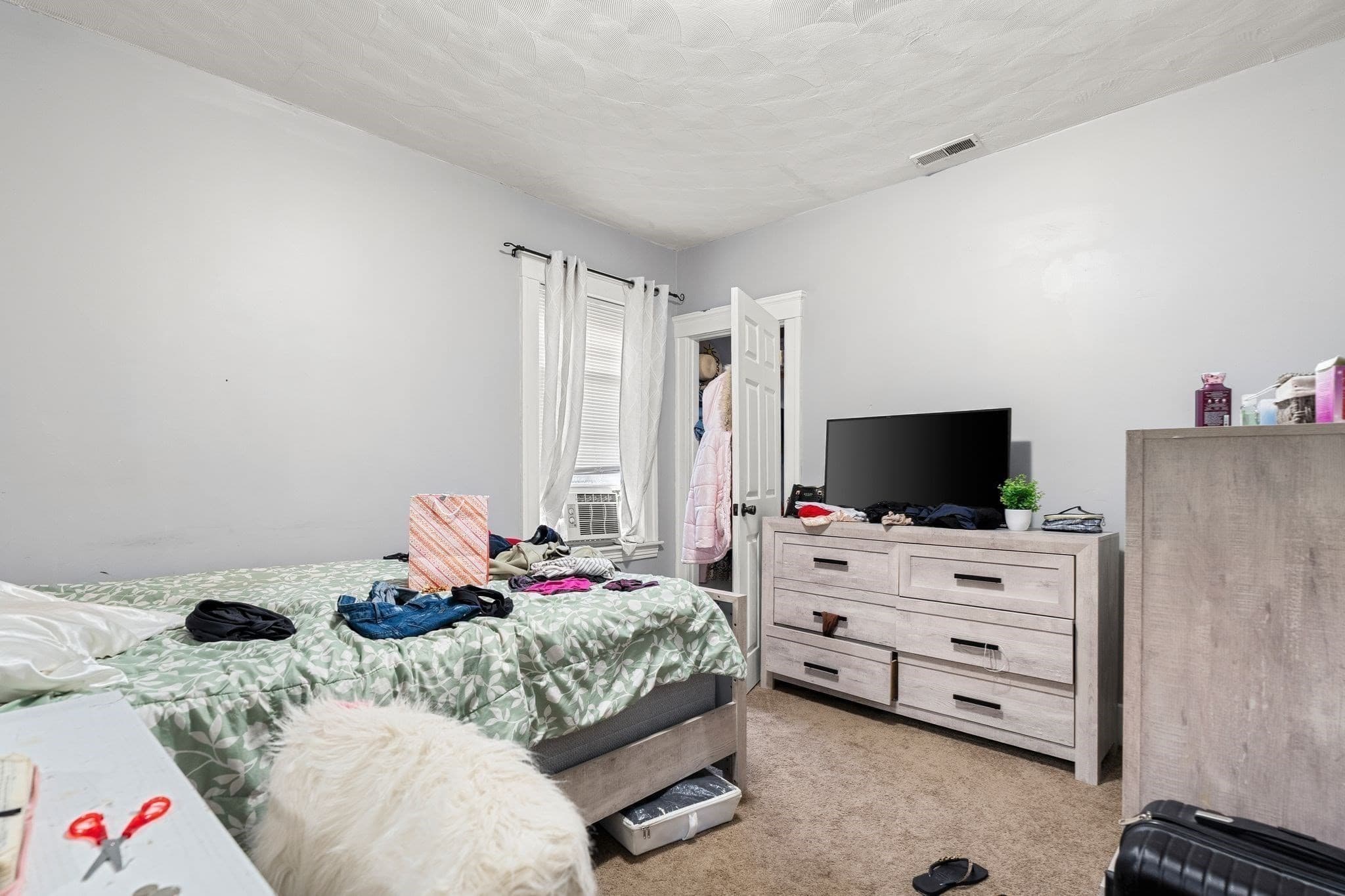 3 Family at 177 Fairmont Ave, Worcester MA 01604, Worcester, photo 21 of 42