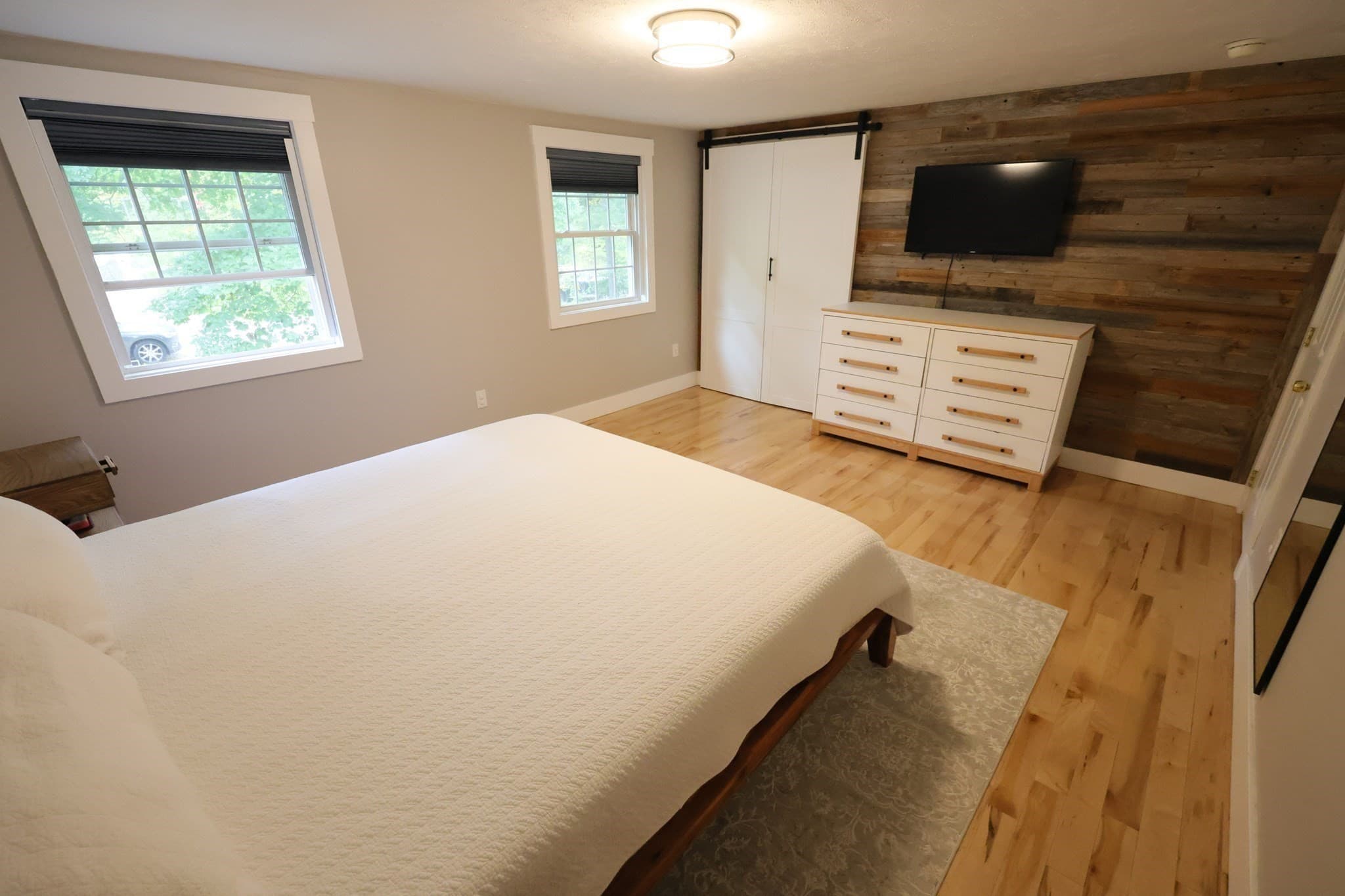 Condex at 19 Deerwood Dr # A, Amherst NH 03031, Amherst, photo 16 of 31