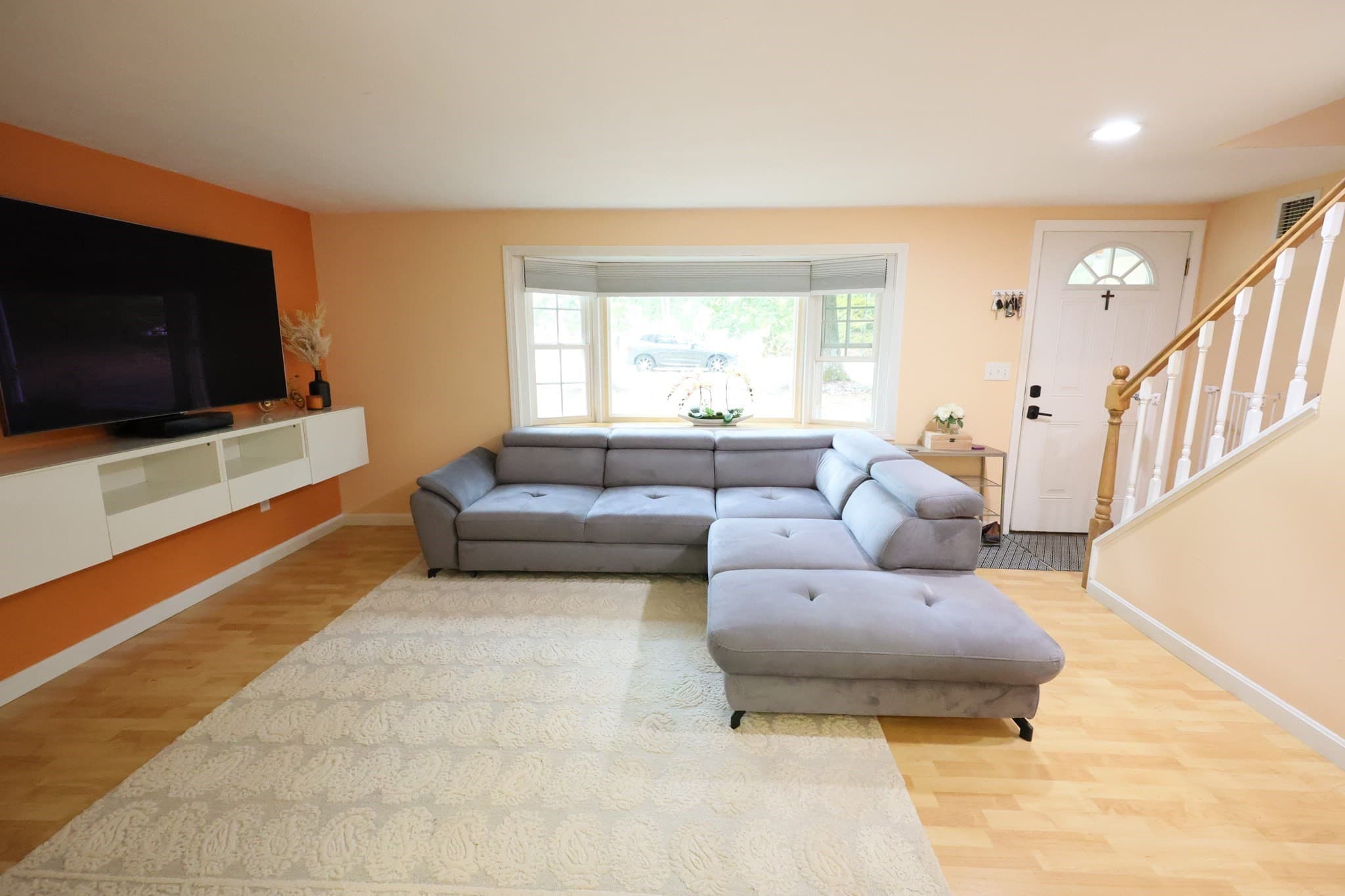 Condex at 19 Deerwood Dr # A, Amherst NH 03031, Amherst, photo 4 of 31